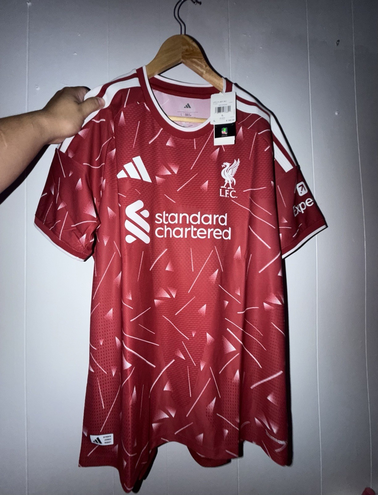 adidas Authentic Liverpool Soccer Jersey Shirt Red/White Size L Licensed adidas Authentic Liverpool Soccer Jersey Shirt Red/White Size L Licensed