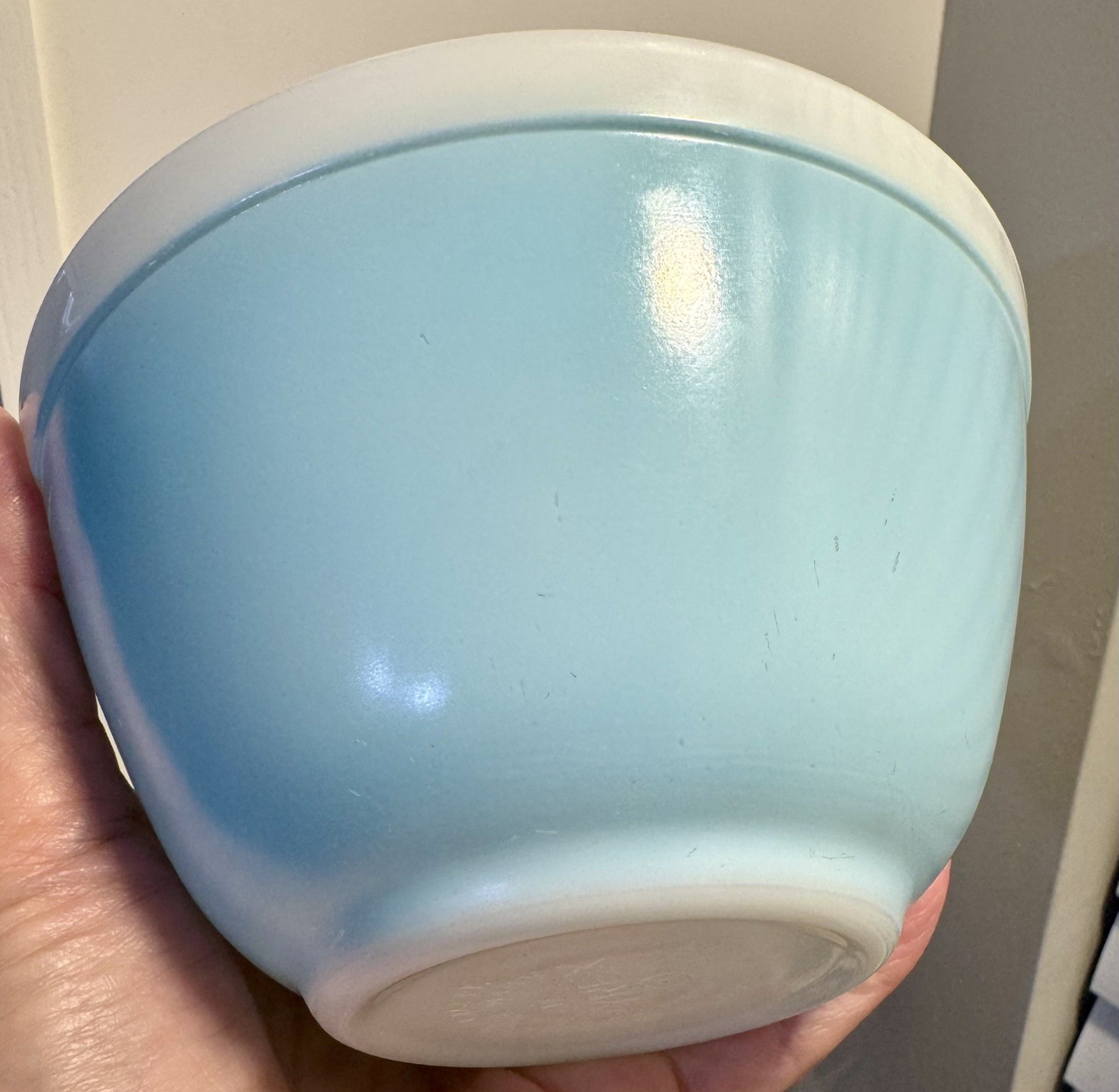 Vintage Pyrex 401 Robin\'s Egg Turquoise Mixing Blue White Band Americana Vintage Pyrex 401 Robin\'s Egg Turquoise Mixing Blue White Band Americana