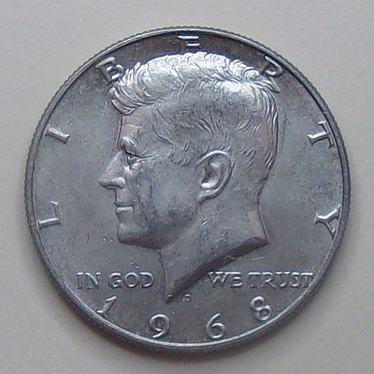 1968 D Kennedy Half Dollar ONE COIN from Roll 40% Silver U.S. Coin