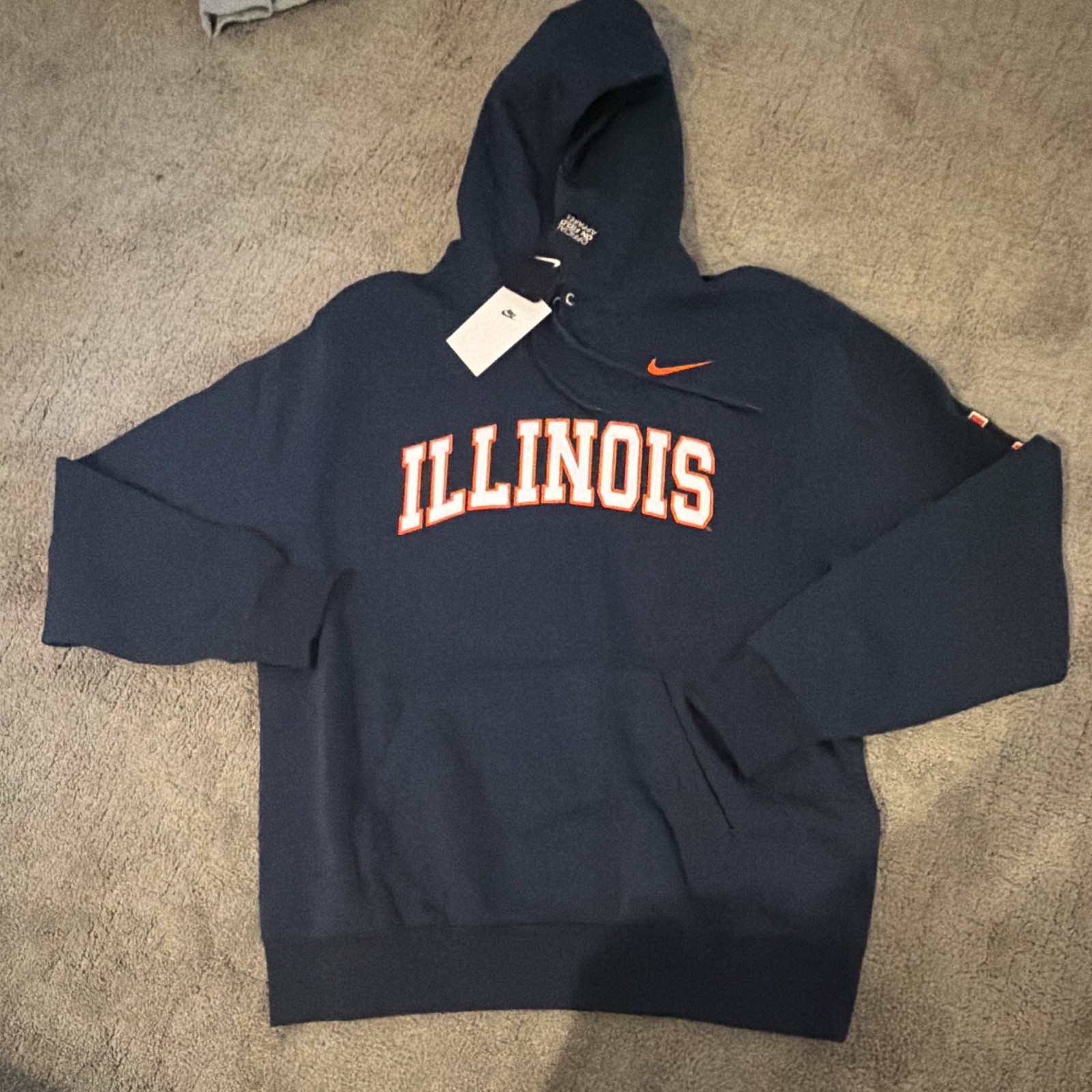 Nike Illinois Fighting Illini Blue Hoodie Sweatshirt - Large Nike Illinois Fighting Illini Blue Hoodie Sweatshirt - Large