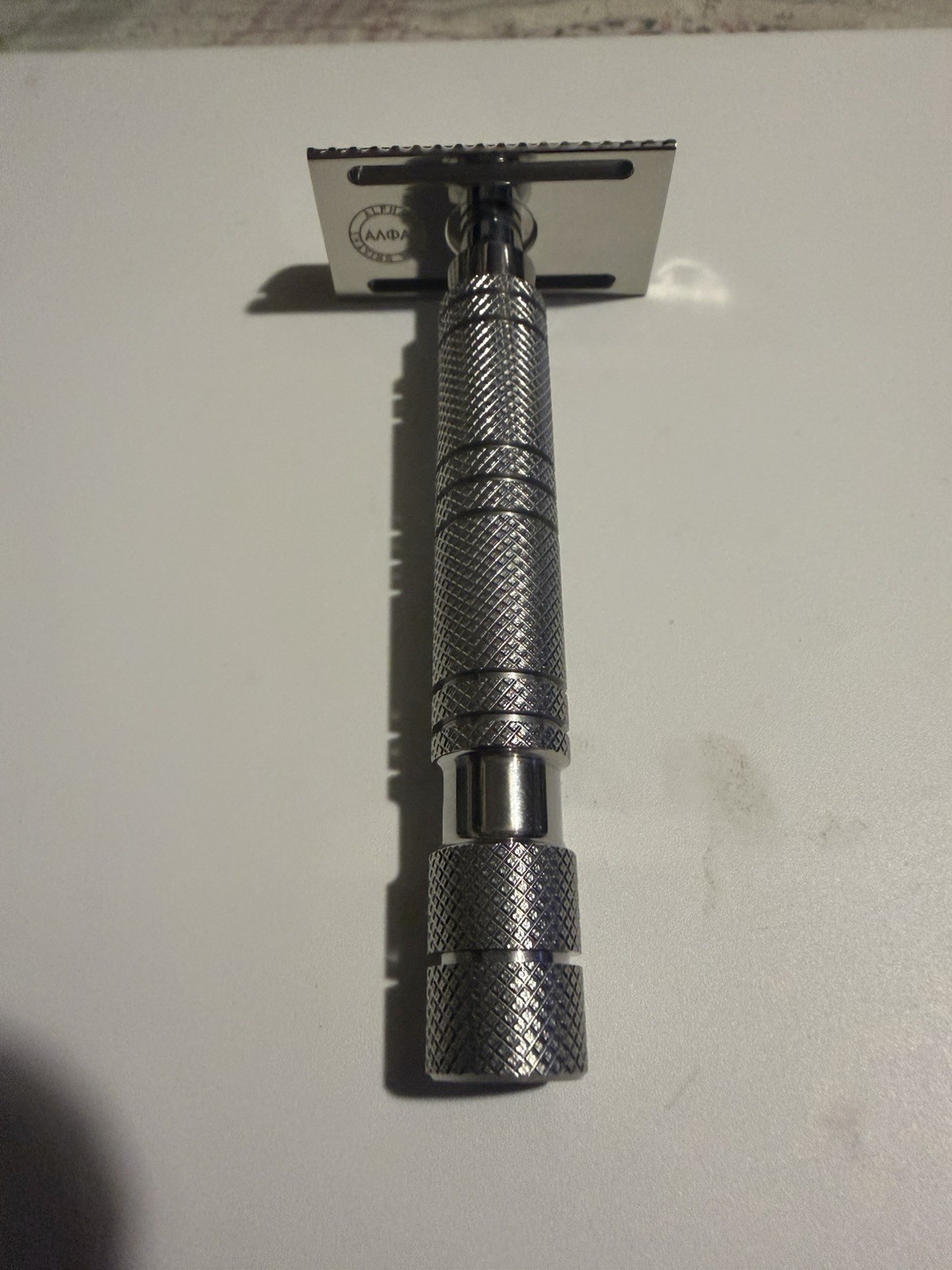 Alpha Outlaw Evolution 316L Stainless steel safety razor