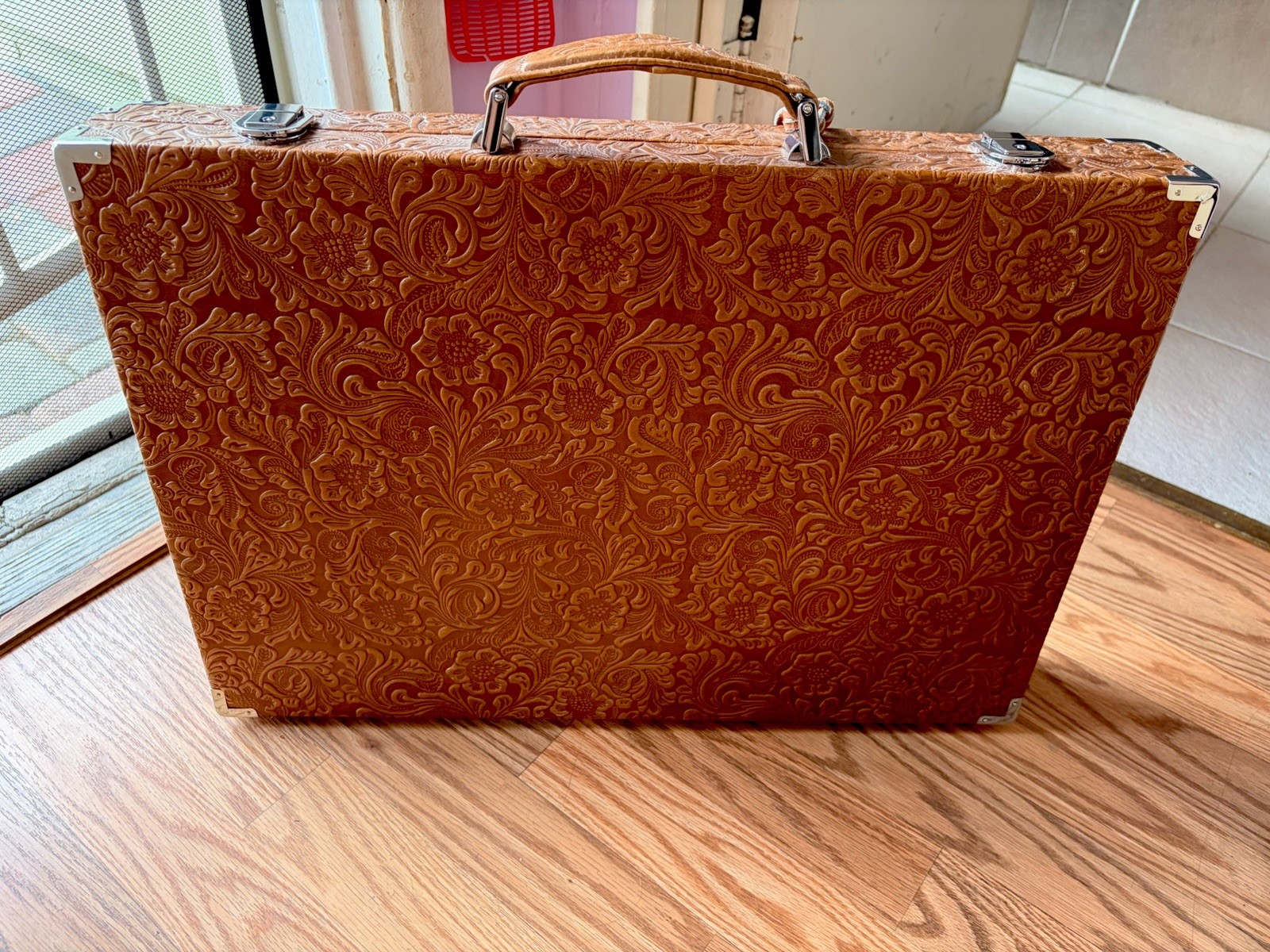 Hector Saxe Backgammon Board Luxury Edition Leatherette Case Dice Cups