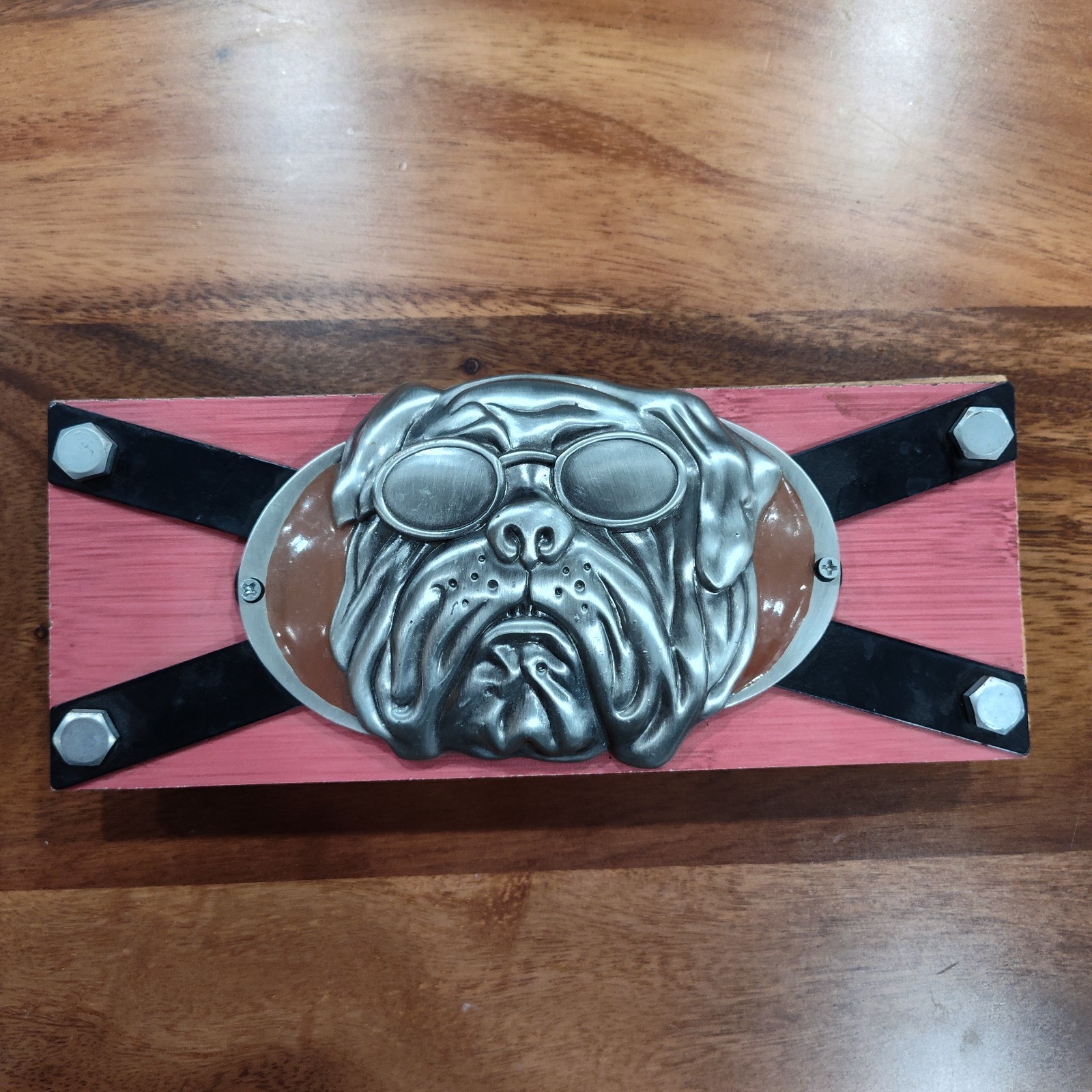 Vintage Pugs Sunglasses Display Emblem – Real Metal Dog on Wood Vintage Pugs Sunglasses Display Emblem – Real Metal Dog on Wood
