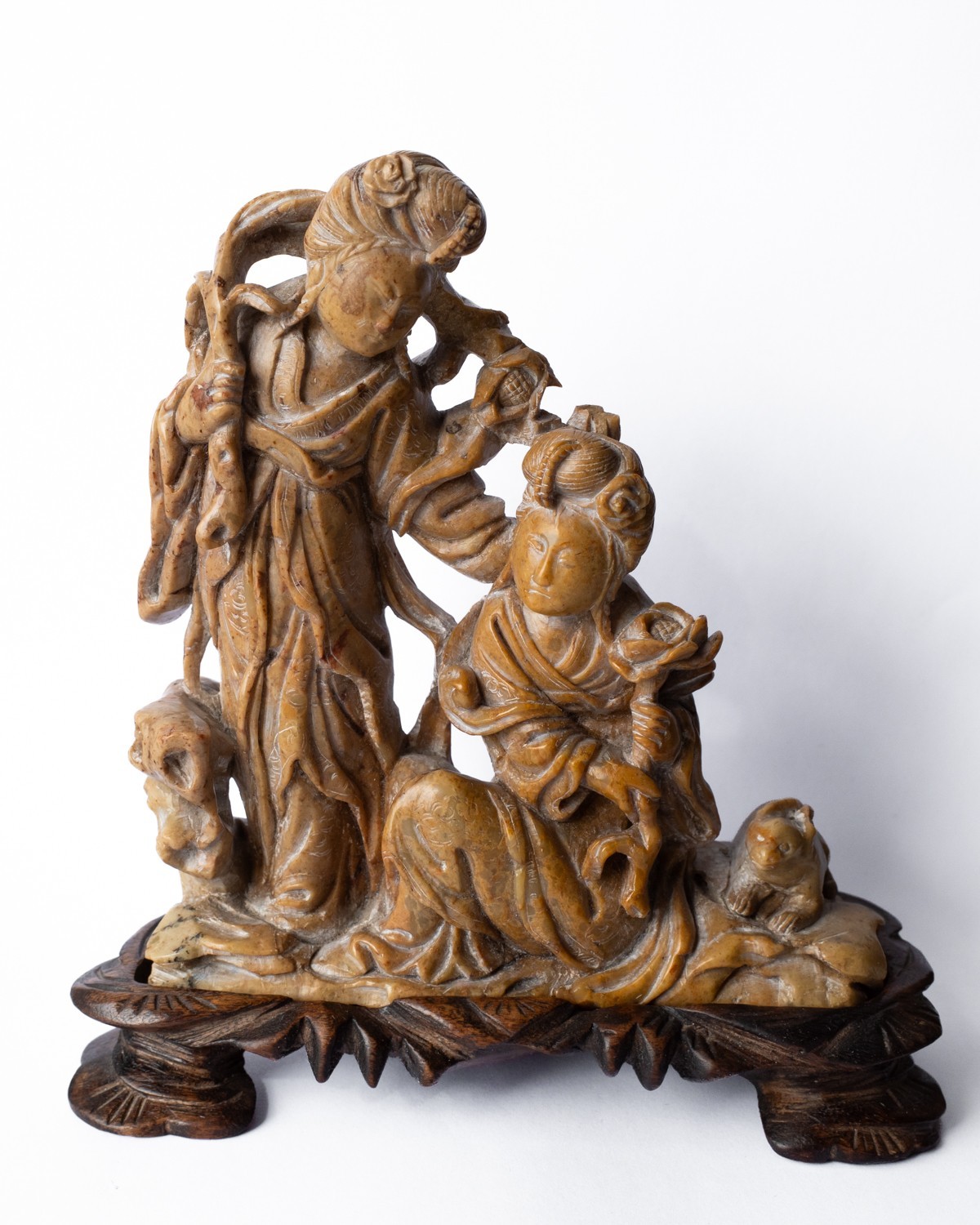 Chinese Antique Soapstone Group Figure Ladies and Rabbit Chang\'e 19th-20th C Chinese Antique Soapstone Group Figure Ladies and Rabbit Chang\'e 19th-20th C