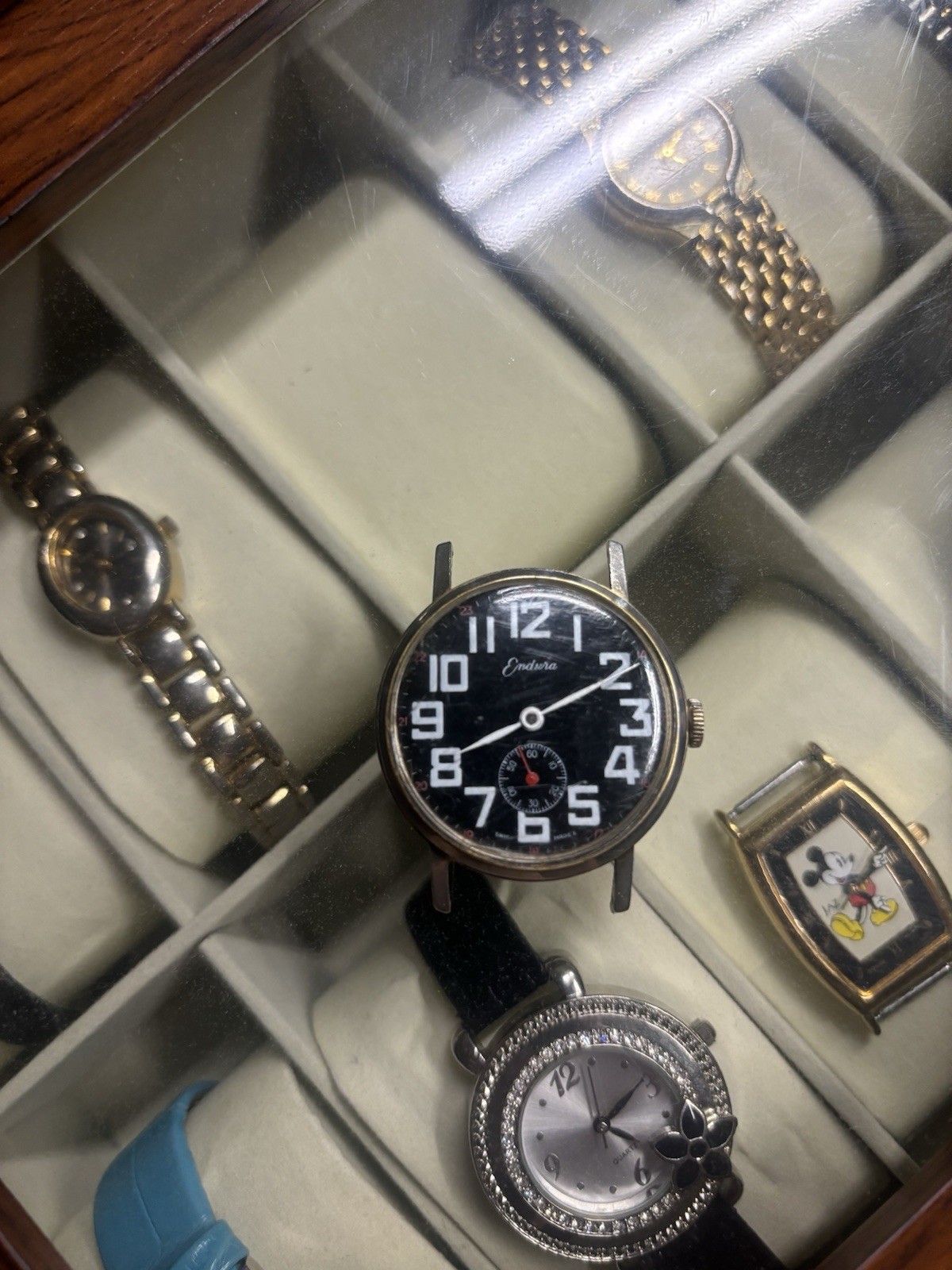 Endura Swiss Vintage Mechanical Watch One Jewel Endura Swiss Vintage Mechanical Watch One Jewel