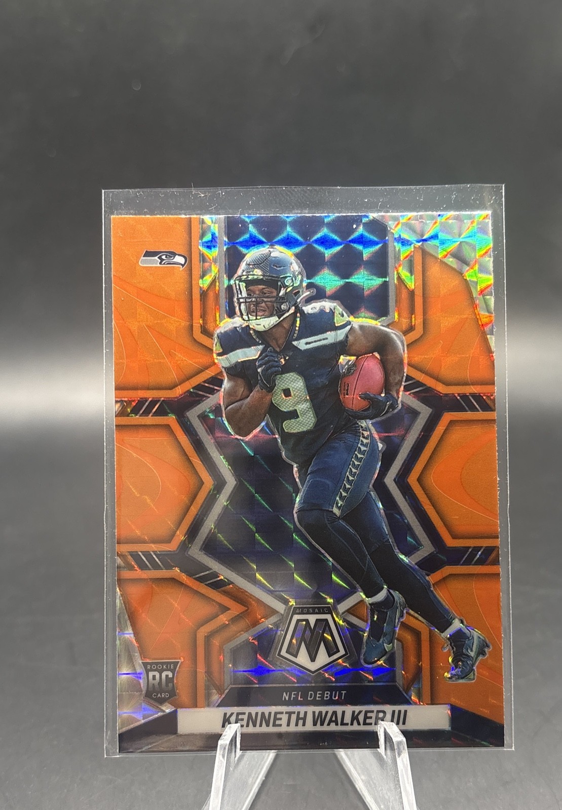 2022 Panini Mosaic - NFL Debut Kenneth Walker III #284Reactive Orange Prizm (RC)