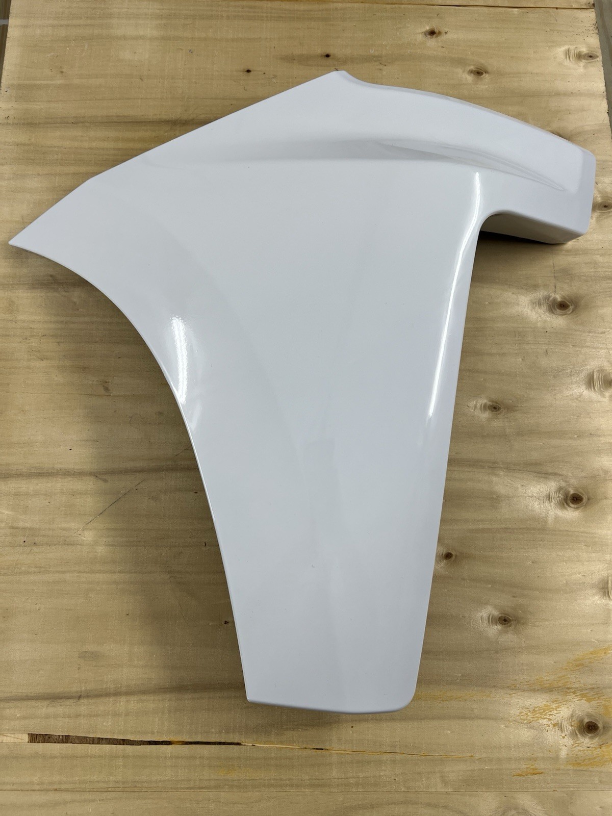 2019-2022 Chevy Silverado 1500 RH Bumper OuterFiller Olympic White/Summit White