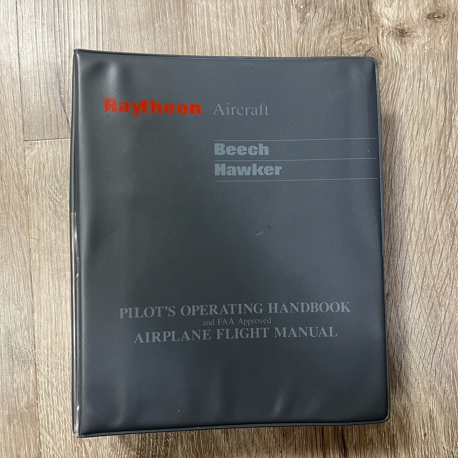Beech 95-B55 Pilot's Operating Handbook Hawker Beech 95-B55 Pilot's Operating Handbook Hawker