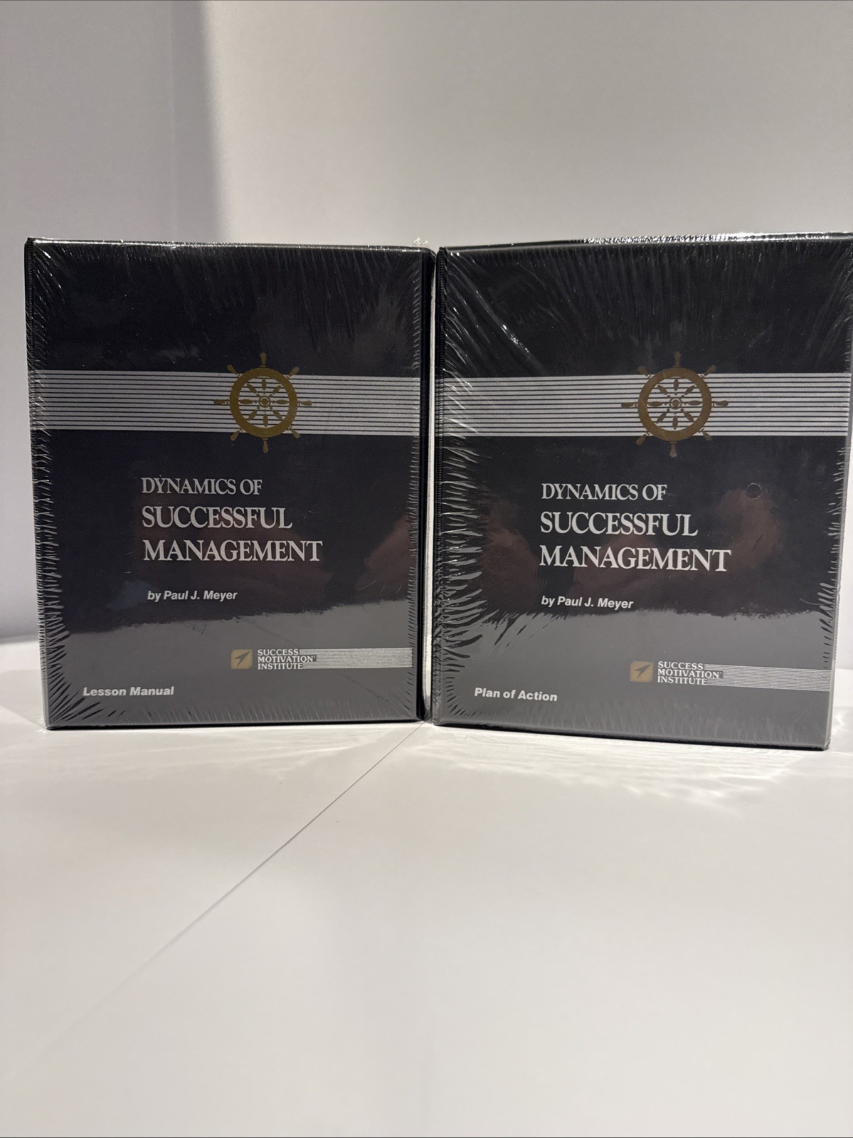 Dynamics of Successful Management - Lesson Manual  Set 1989- Paul J. Meyer New