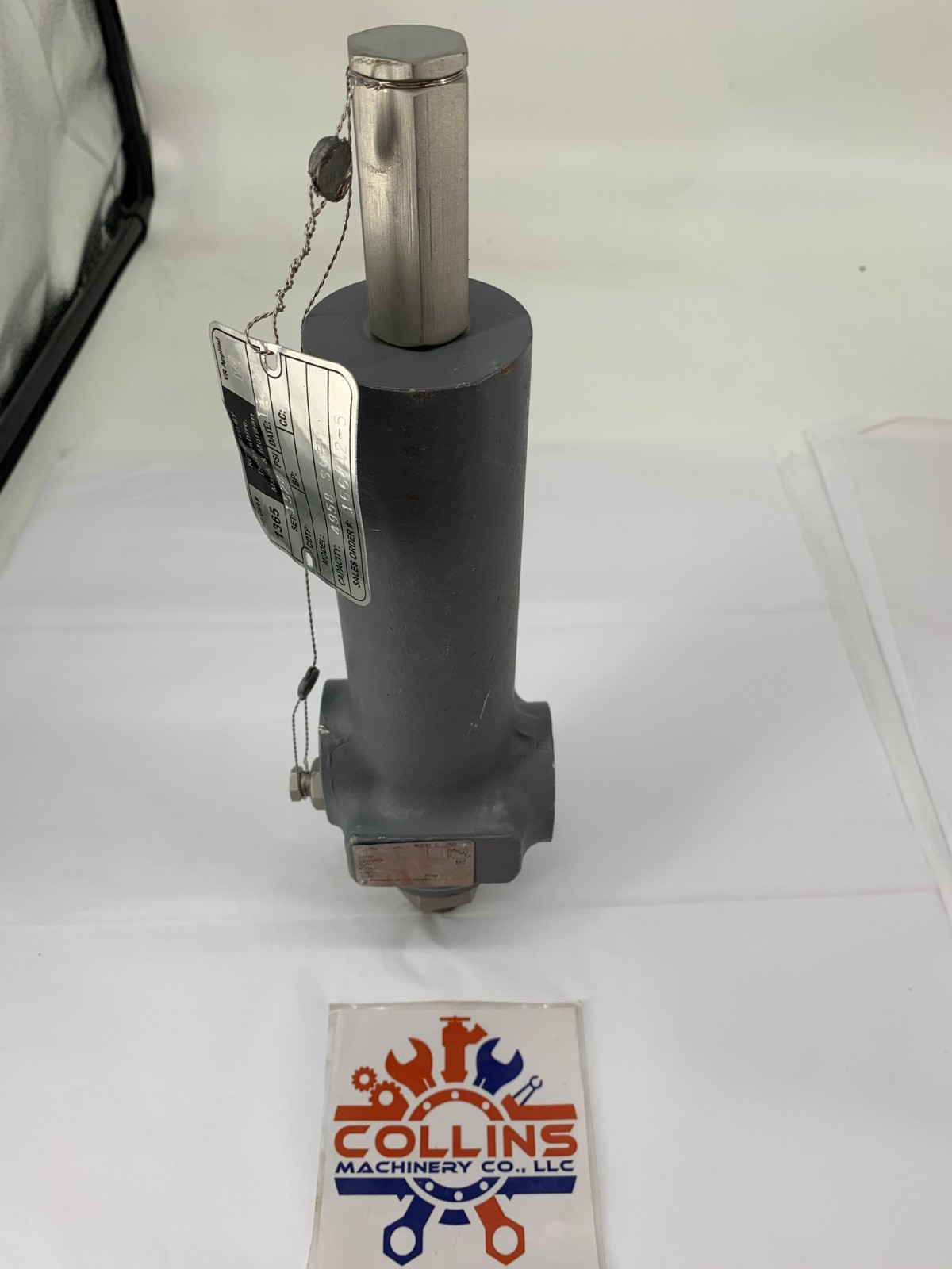 Anderson Greenwood Crosby 83S1M88-8 1,524 PSIG Safety Relief Valve 3/4\ Anderson Greenwood Crosby 83S1M88-8 1,524 PSIG Safety Relief Valve 3/4\