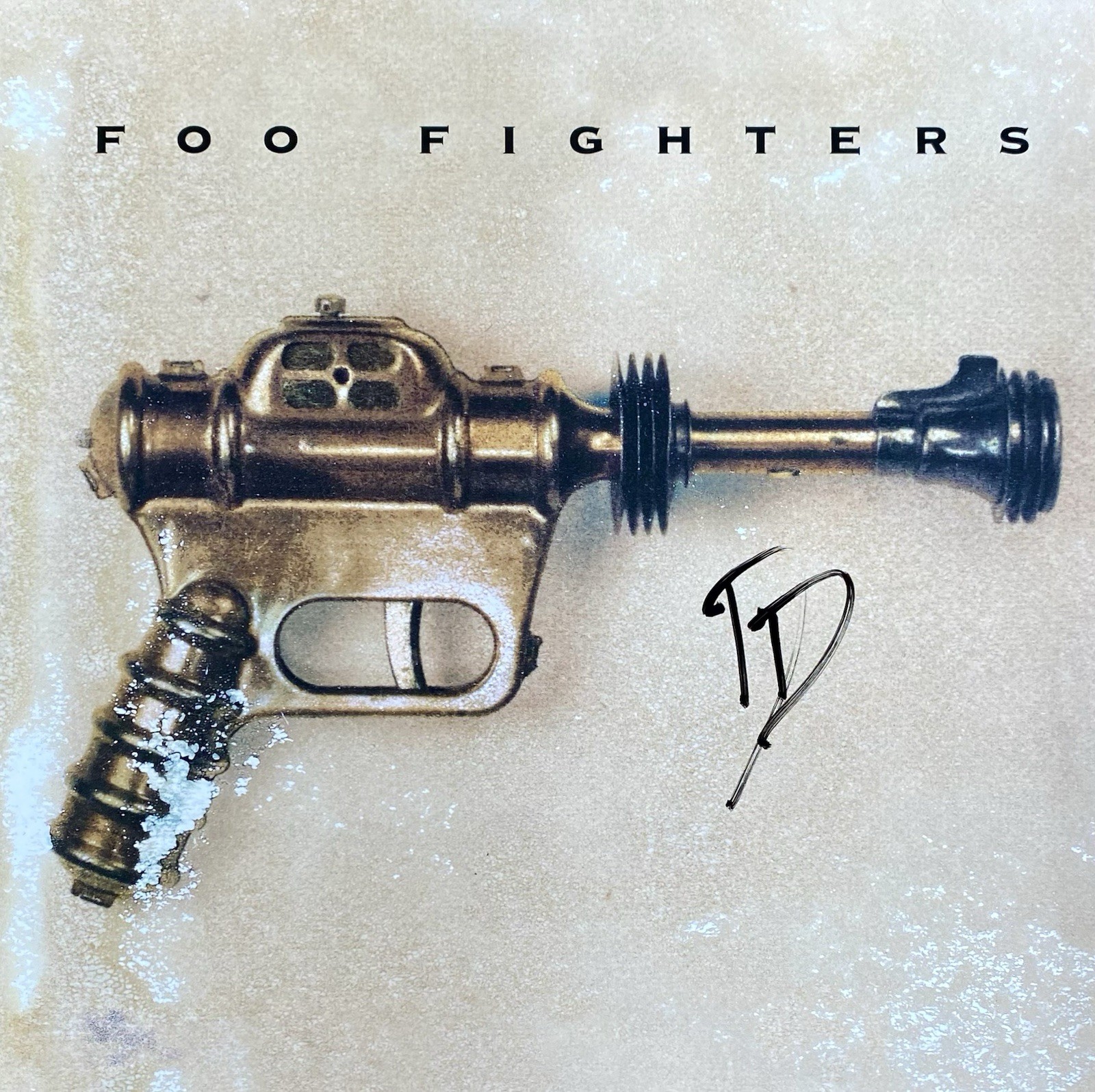 DAVE GROHL AUTOGRAPHED SIGNED FOO FIGHTERS VINYL DAVE GROHL AUTOGRAPHED SIGNED FOO FIGHTERS VINYL
