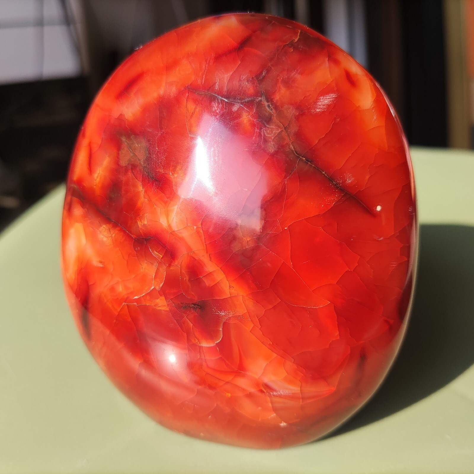 675g Natural Red Agate Crystal Healing Energy Stone B908