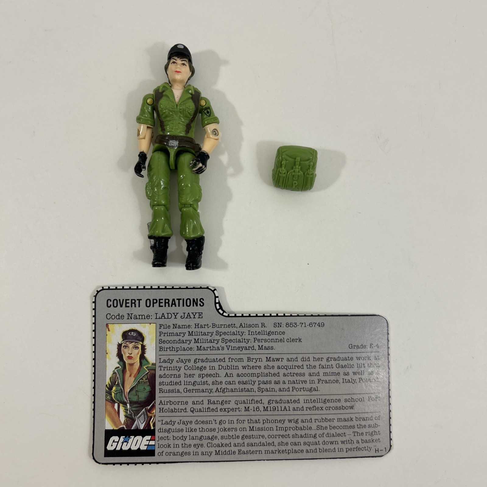 Vintage 1985 G.I. Joe ARAH Lady Jayne w/ Backpack, File Card 3.75\