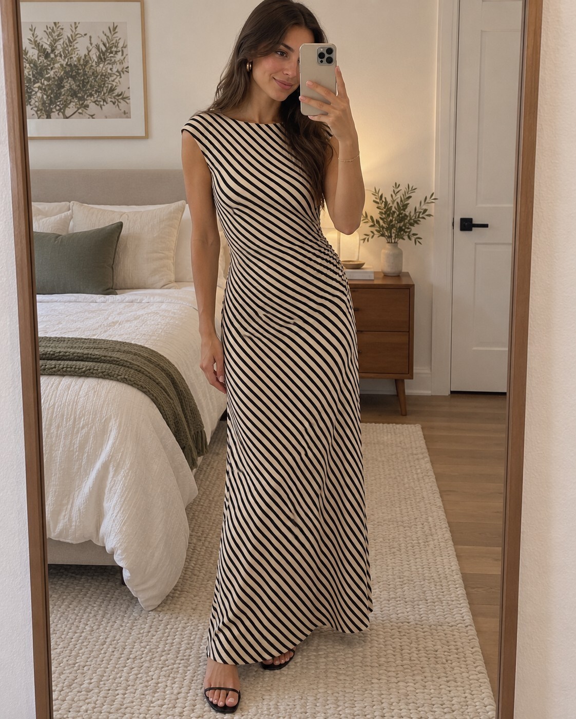 H&M Women’s Size S Black & Cream Striped Maxi Dress Ruched Side NWOT H&M Women’s Size S Black & Cream Striped Maxi Dress Ruched Side NWOT