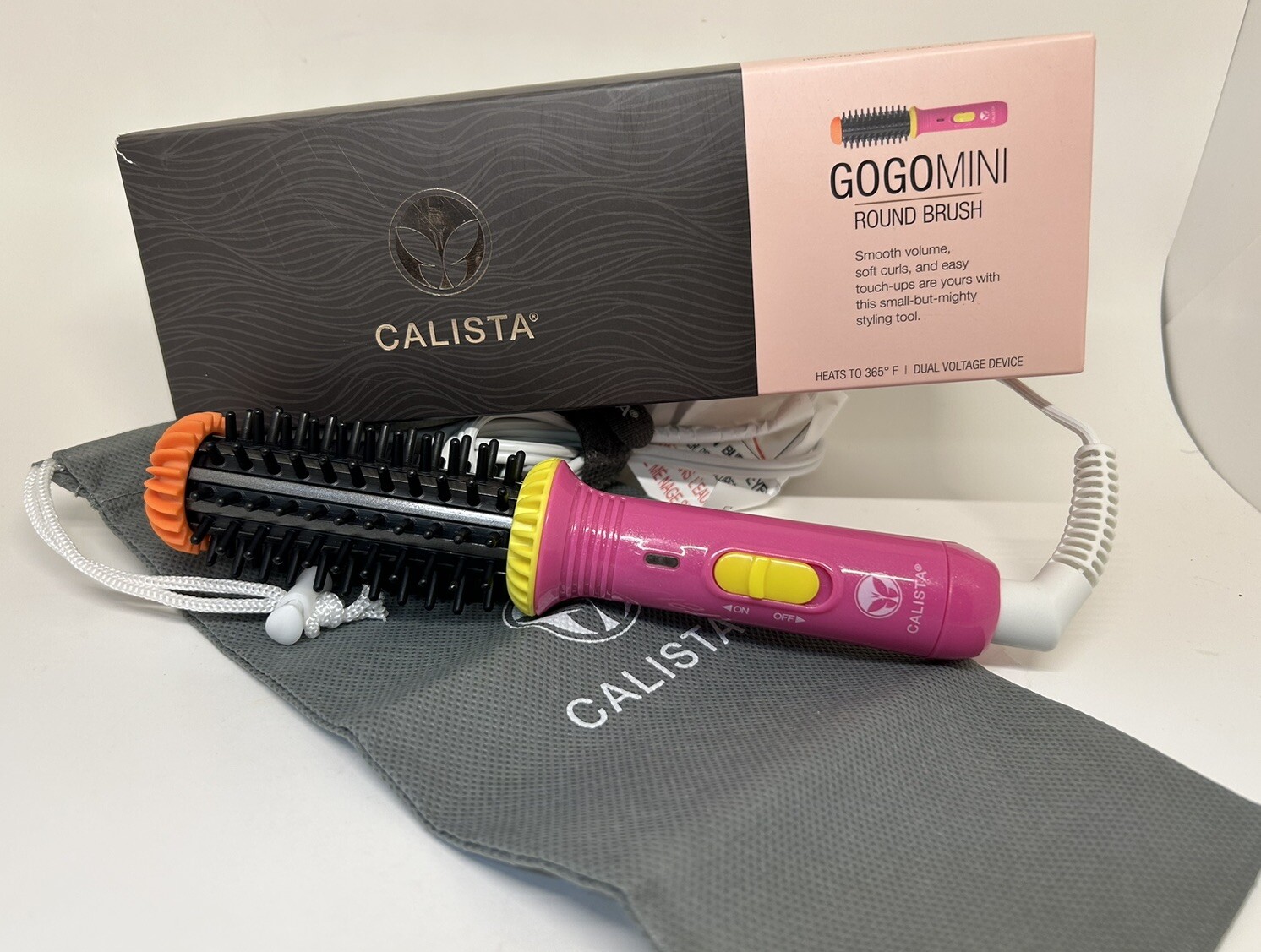 Calista GoGo Mini 2.0 Round Brush Hair Styling Tool 1 Calista GoGo Mini 2.0 Round Brush Hair Styling Tool 1