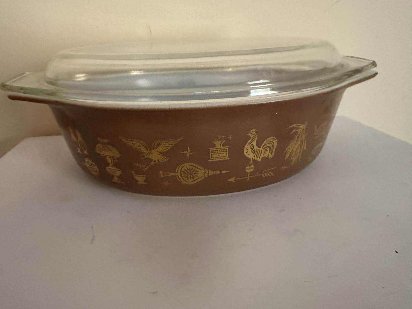 Vintage Pyrex Early American 2.5 Quart Oval Casserole Dish #045 with Lid