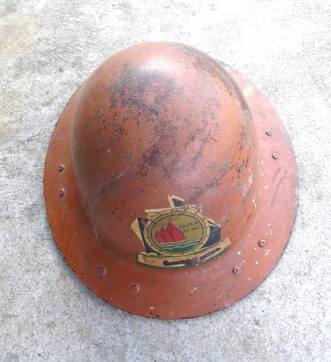 Kaiser Co., Liberty Ship Builders, worker\'s hard hat Kaiser Co., Liberty Ship Builders, worker\'s hard hat