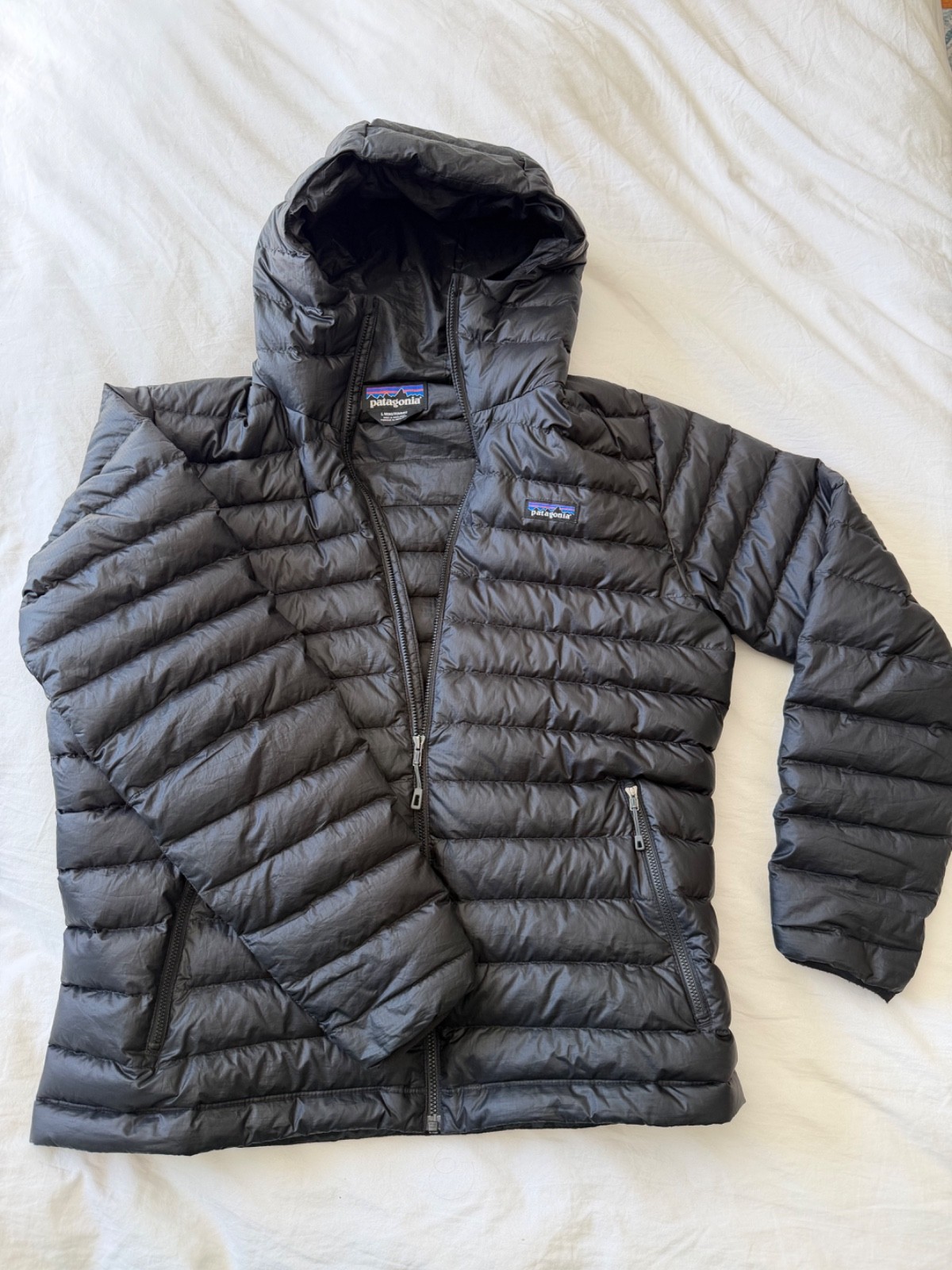 Patagonia Down Sweater Hoody 84701 Men\'s L Black Goose Down Jacket Patagonia Down Sweater Hoody 84701 Men\'s L Black Goose Down Jacket