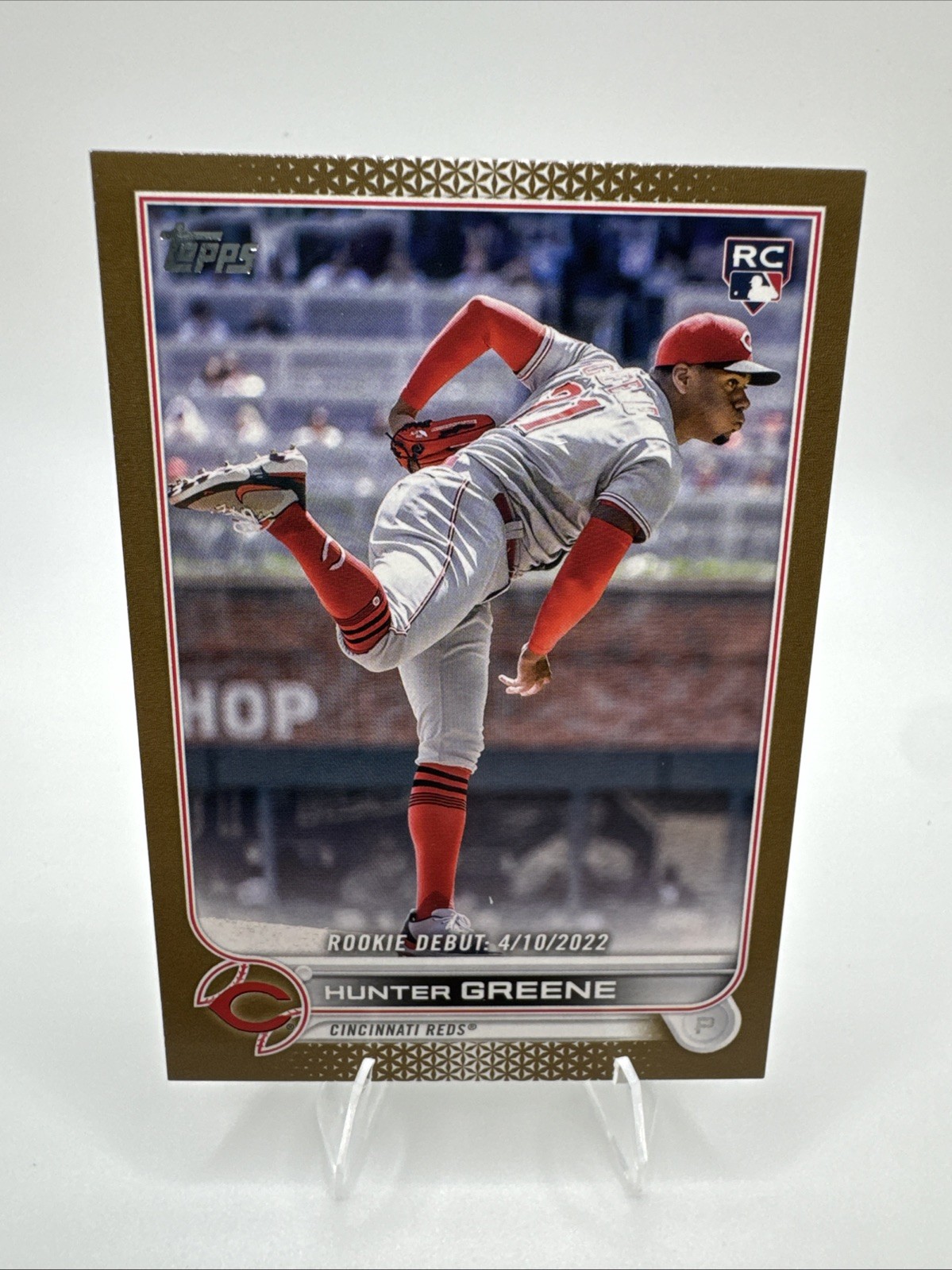 2022 Topps - Rookie Debut Hunter Greene Gold /2022 (RC) Cincinnati Reds 2022 Topps - Rookie Debut Hunter Greene Gold /2022 (RC) Cincinnati Reds
