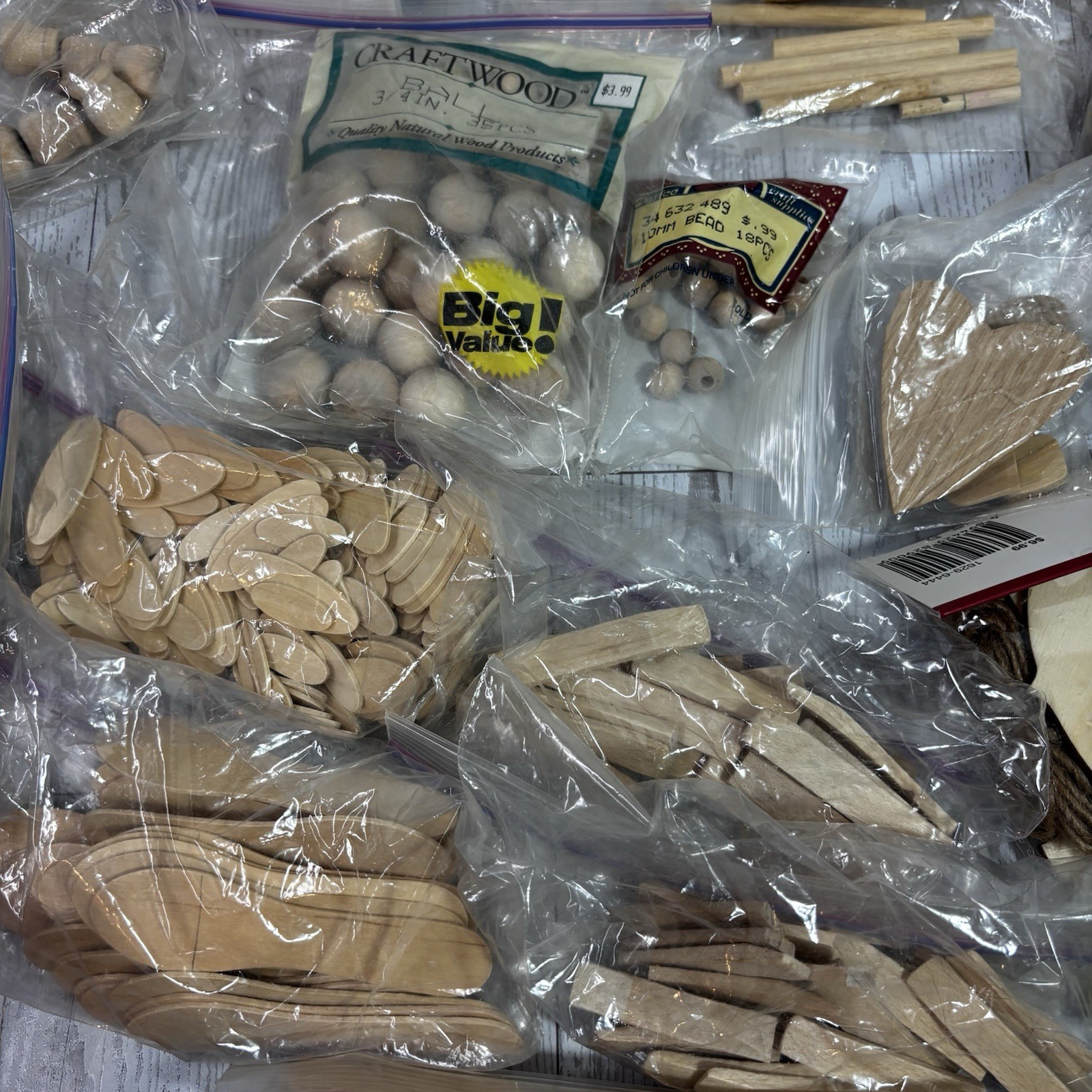 Miscellaneous woodcraft pieces assorted for crafting Miscellaneous woodcraft pieces assorted for crafting