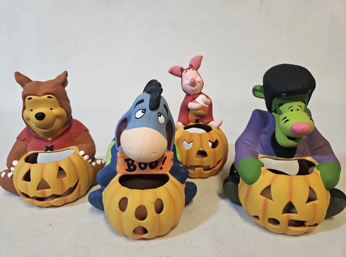 Vtg Disney Direct Candle Holder Winnie The Pooh Halloween Set RARE Vtg Disney Direct Candle Holder Winnie The Pooh Halloween Set RARE
