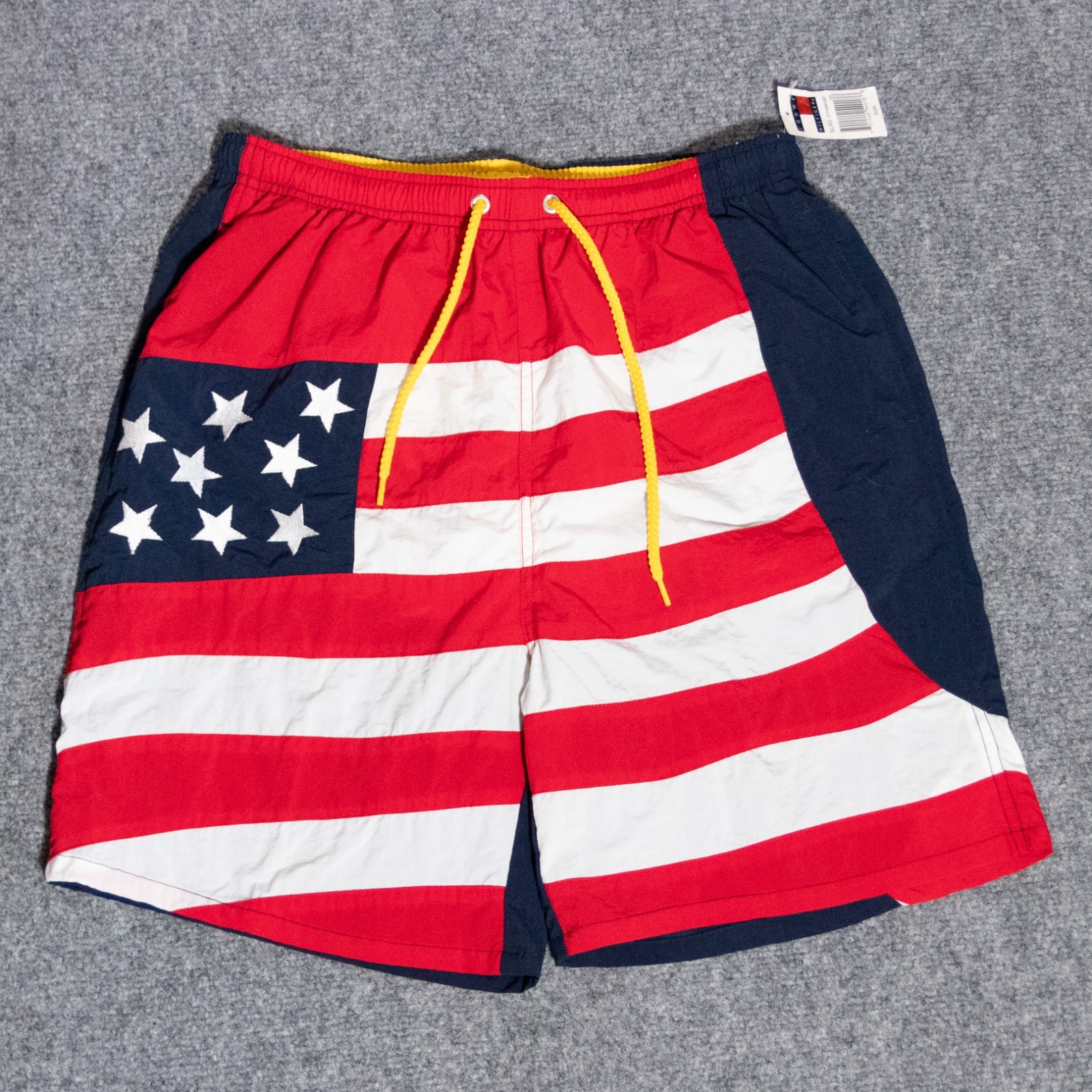 NWT Tommy Hilfiger Intl Games Swim Trunks Shorts USA Flag Youth XL Men\'s Small NWT Tommy Hilfiger Intl Games Swim Trunks Shorts USA Flag Youth XL Men\'s Small