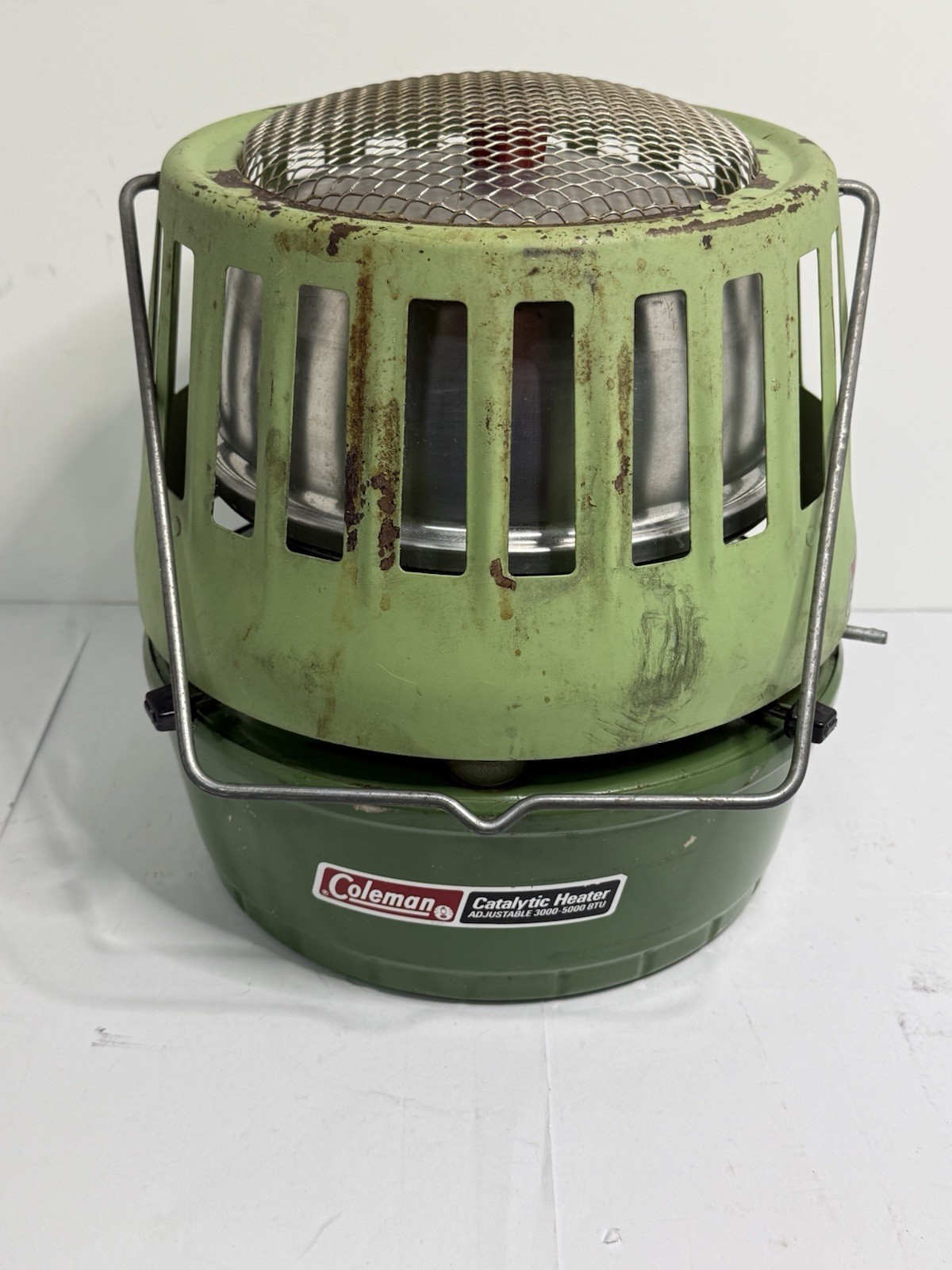 Vintage 1974 Coleman 513A 708 3,000 - 5,000 BTU Camping Catalytic Heater 3/74