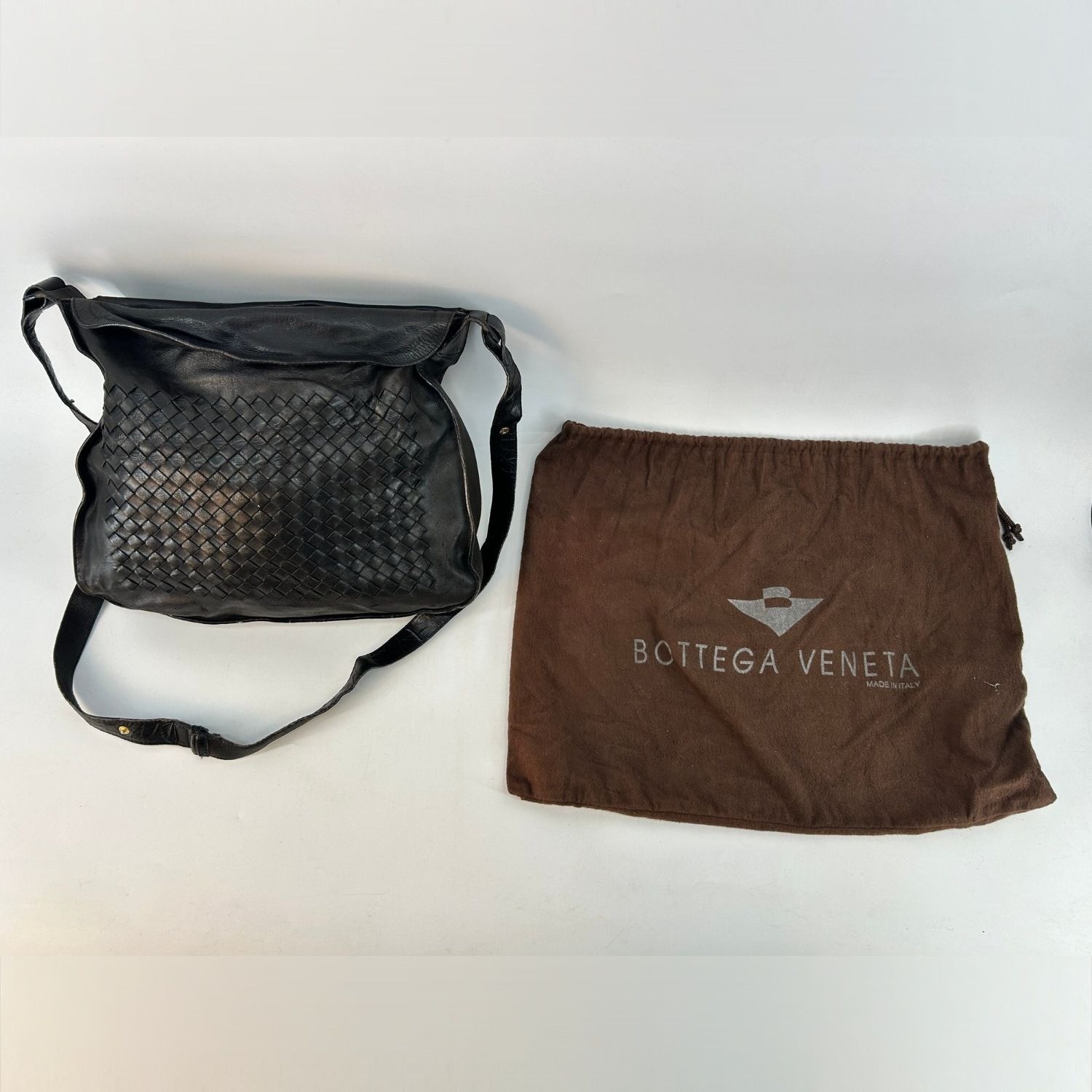 Vintage Bottega Veneta Intrecciato Woven Leather Shoulder Bag Vintage Bottega Veneta Intrecciato Woven Leather Shoulder Bag