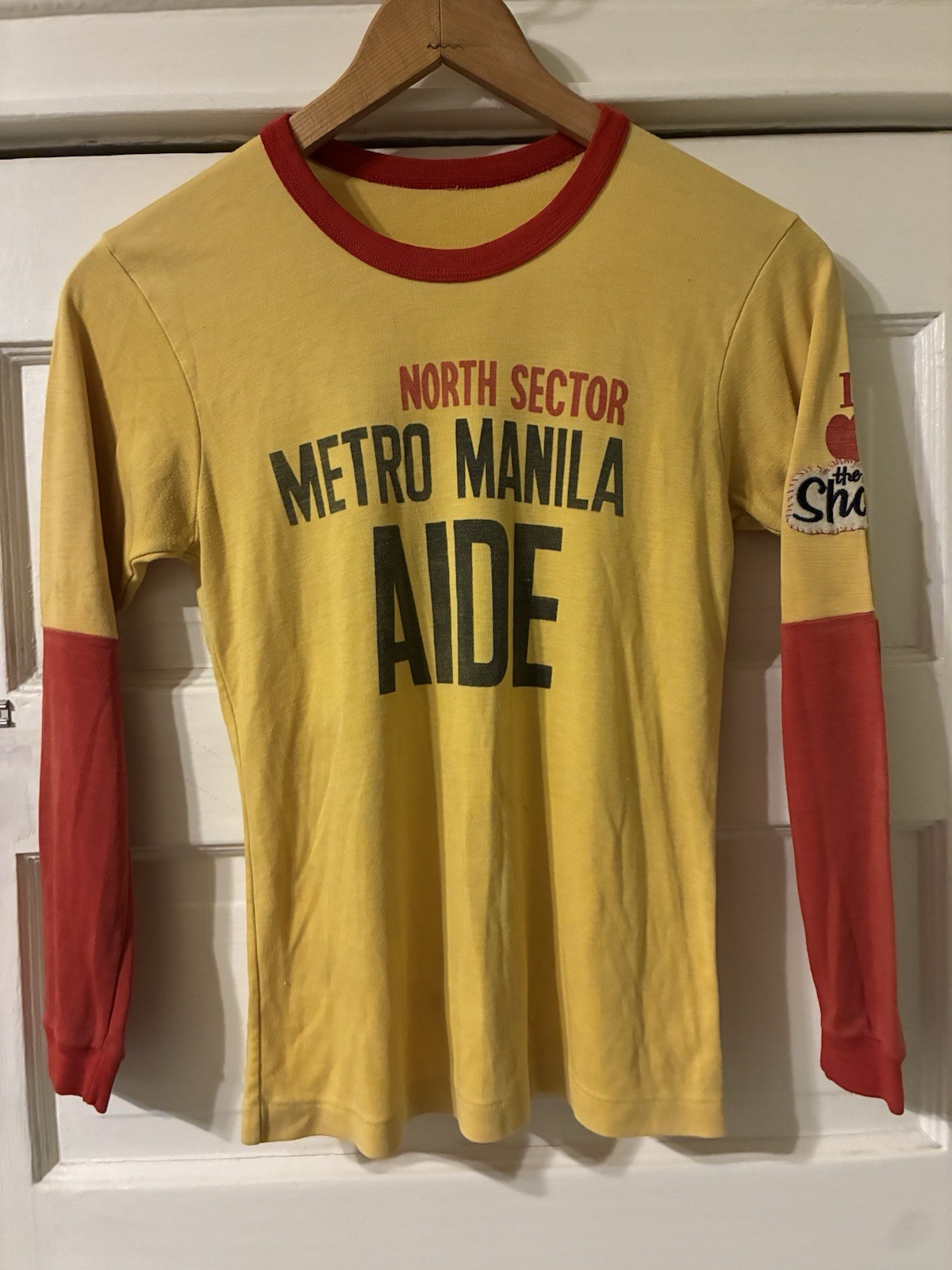 True Vintage 1960s Thin Metro Manila Philippines Quezon FADED 2Tone Shirt SZ-M/L True Vintage 1960s Thin Metro Manila Philippines Quezon FADED 2Tone Shirt SZ-M/L
