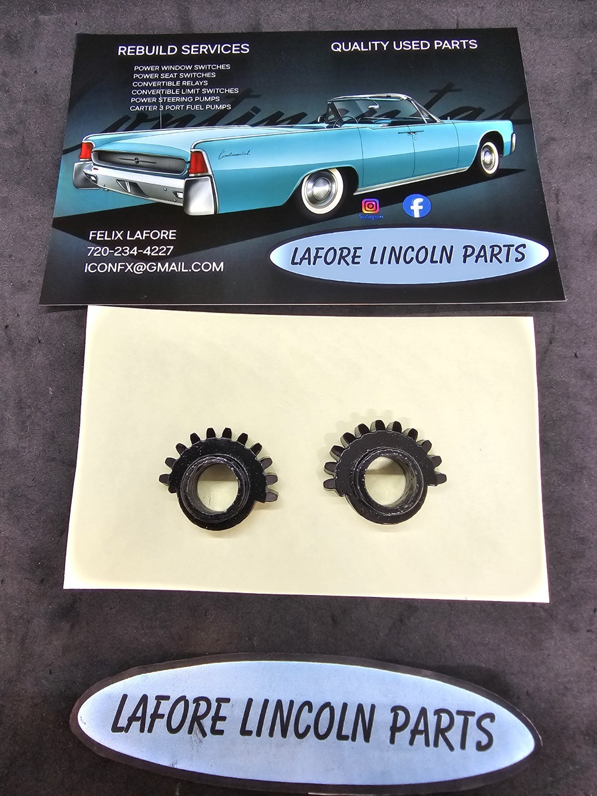  1961  1962 LINCOLN  CRANK VENT WINDOW  REPLACMENT GEAR SET LEFT AND RIGHT  NEW