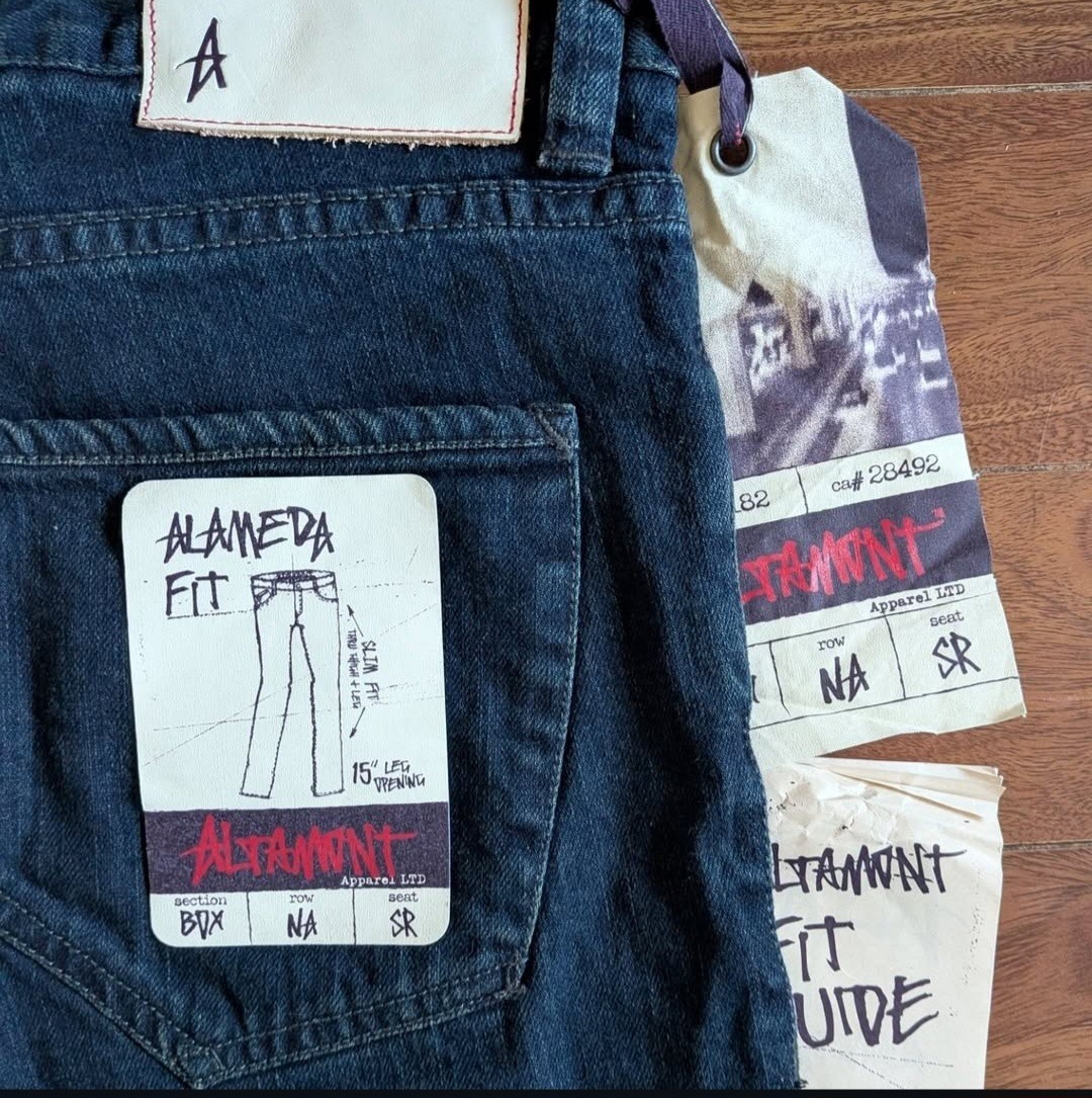 NWT Altamont Reynolds OG from 2007 Size 32x34 Alamedas