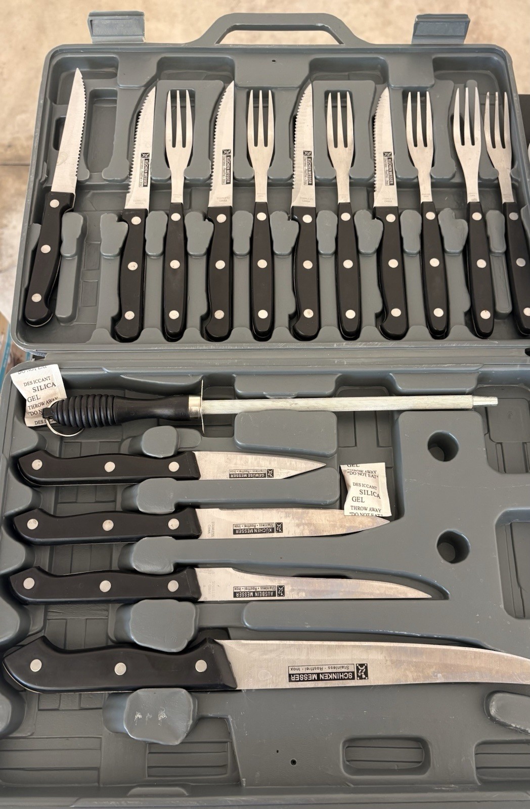 Gourmet Traditions Stainless Steel Knife And Cutlery Set Gourmet Traditions Stainless Steel Knife And Cutlery Set