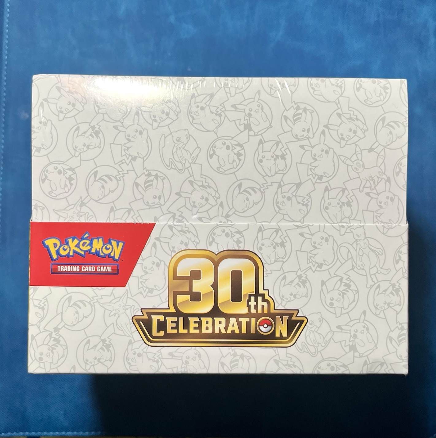 New Pokemon 30th Anniversary Mini Tin Display Factory Sealed Charizard Pikachu