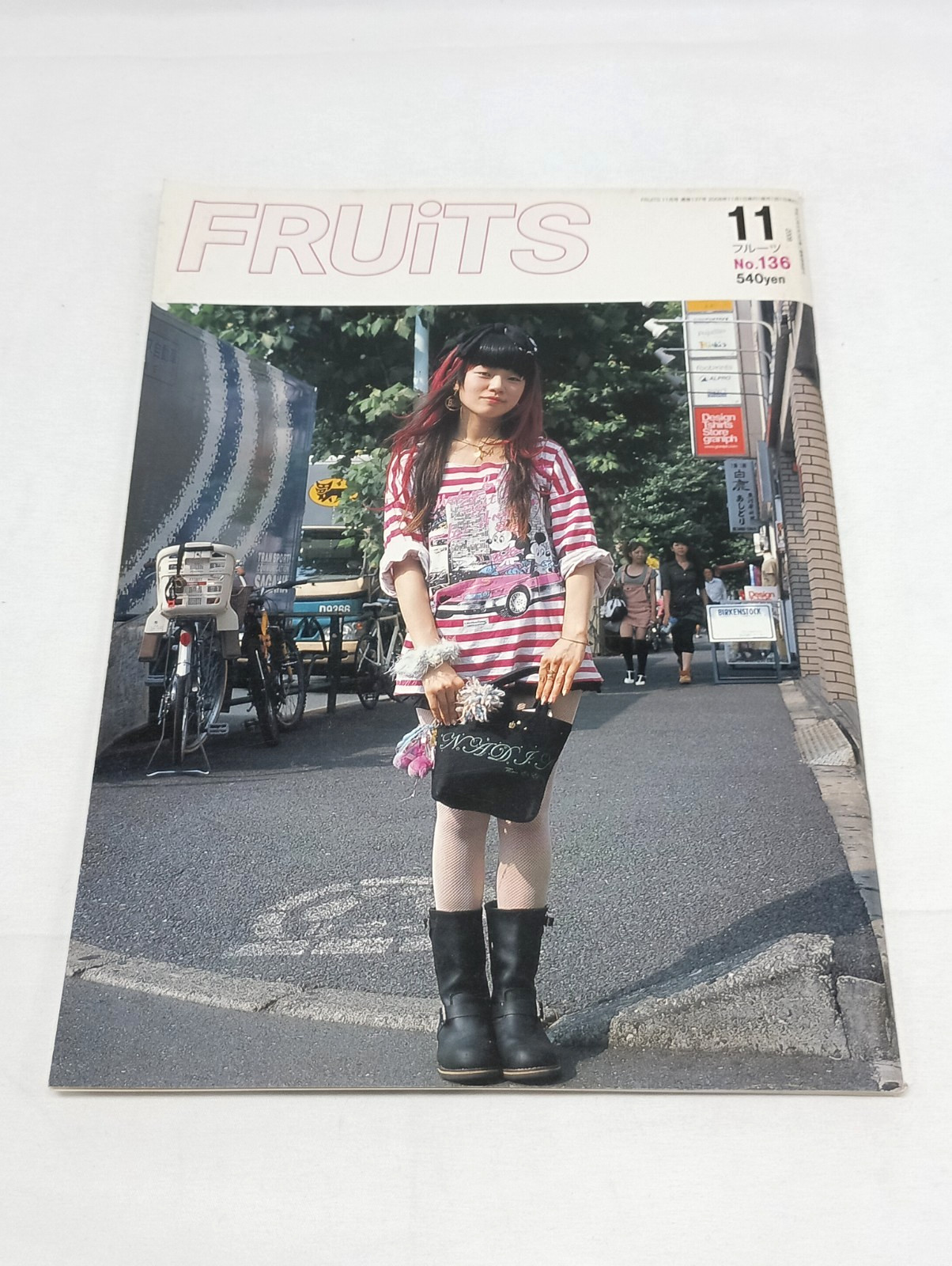 FRUiTS Magazine No.136 November 2008 Street Fashion Tokyo Osaka