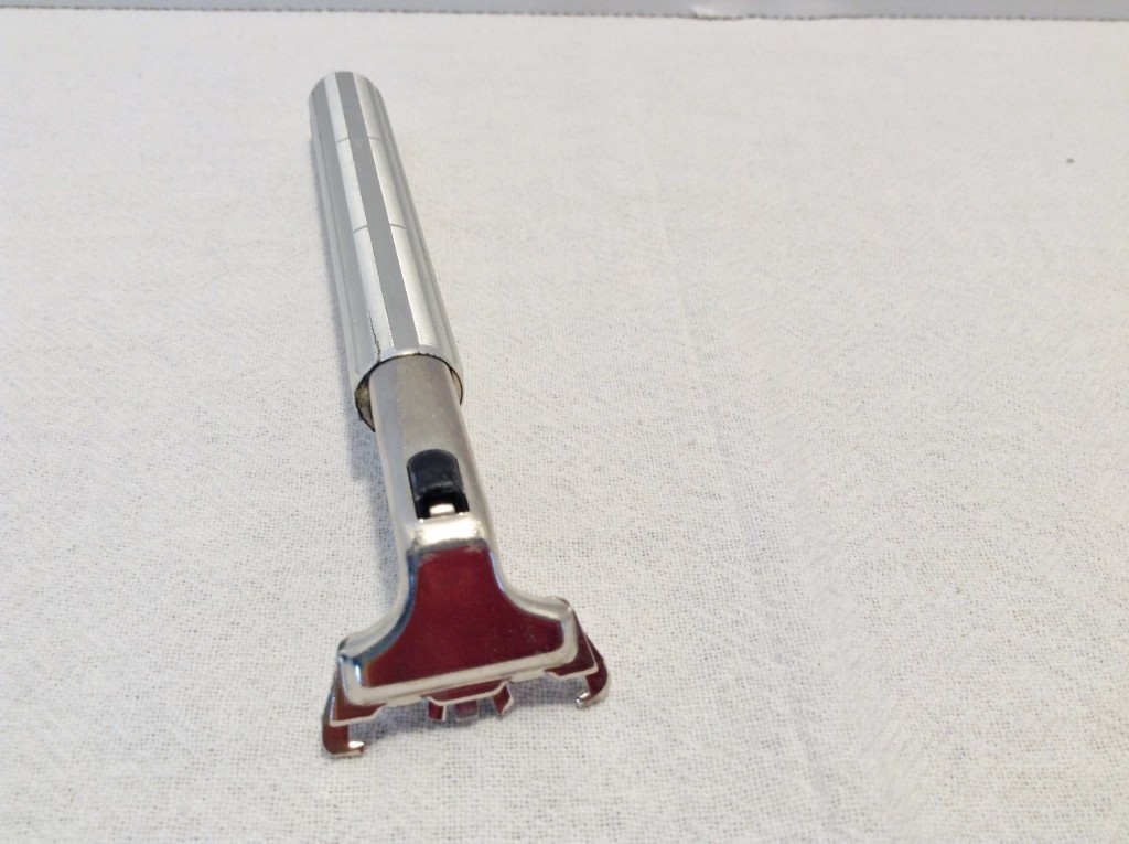 Vintage 1978 Gillette Atra Cartridge Razor ALL METAL Handle ~ Y1 Vintage 1978 Gillette Atra Cartridge Razor ALL METAL Handle ~ Y1