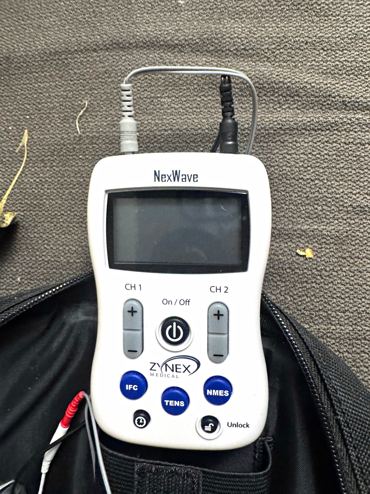 Zynex Medical NexWave TENS/EMS Unit 2-Channel Handheld Stimulator MPN 3000027