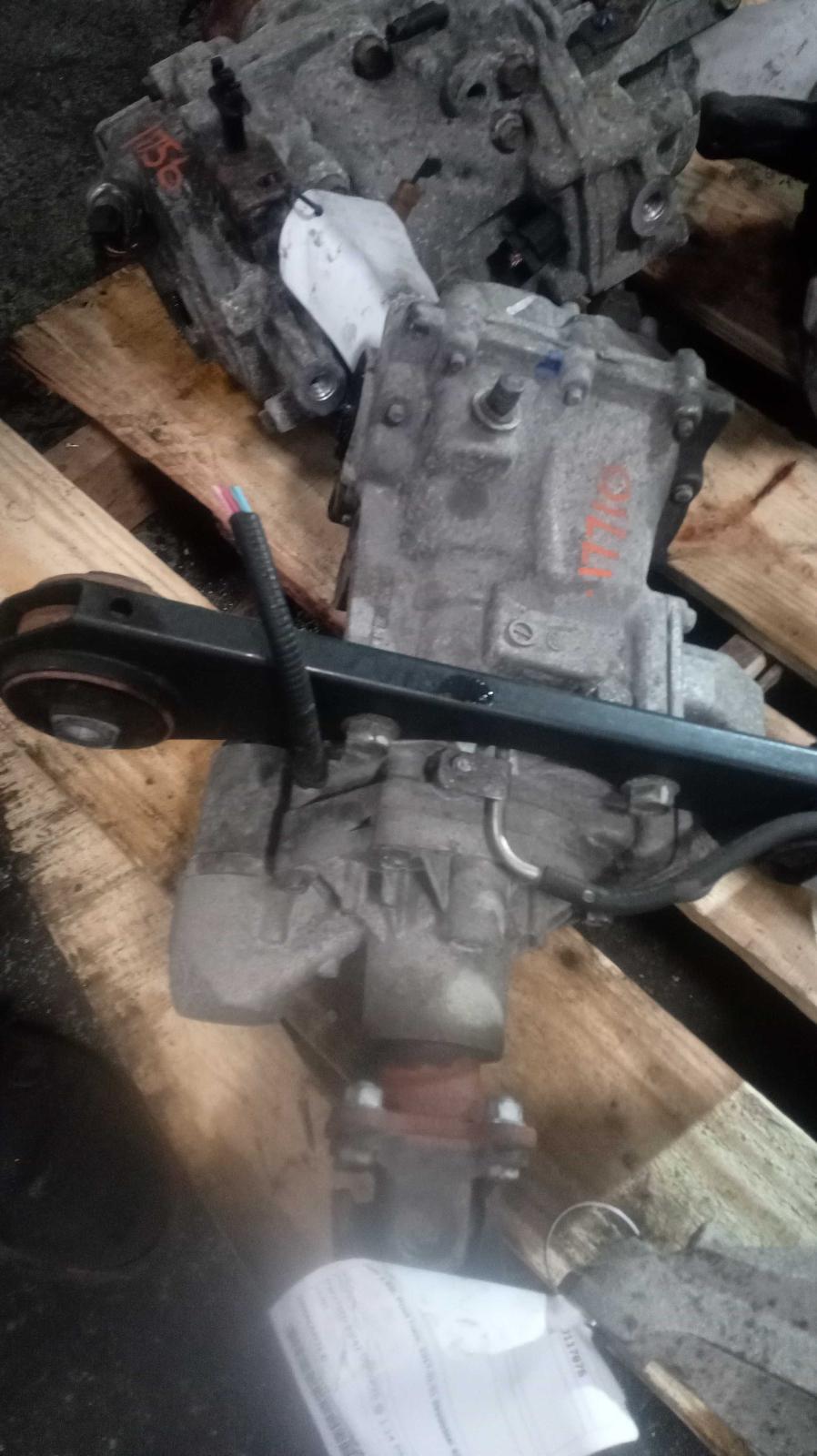 2023 Nissan Rogue OEM Differential Carrier Assembly 4WD Silver 8000 Miles