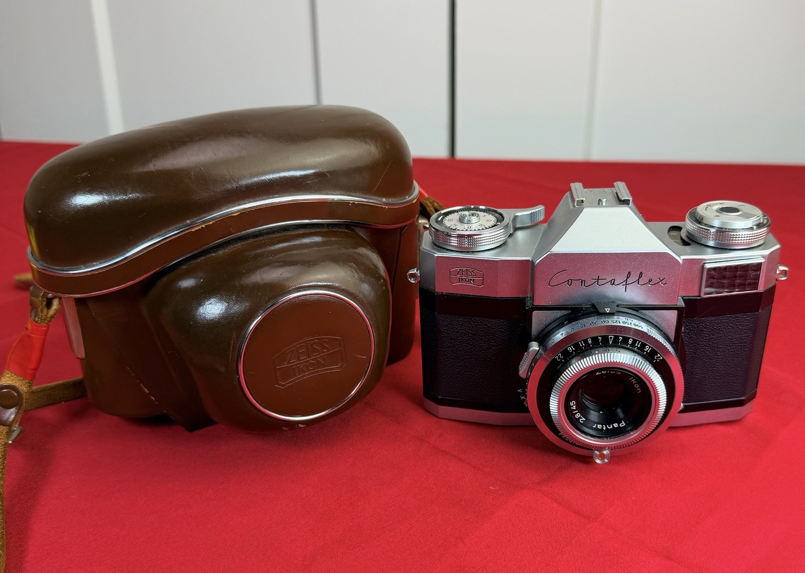 Vtg Zeiss Ikon Contaflex Prima 35mm SLR Camera Pantar 45mm f/2.8 Case Tested