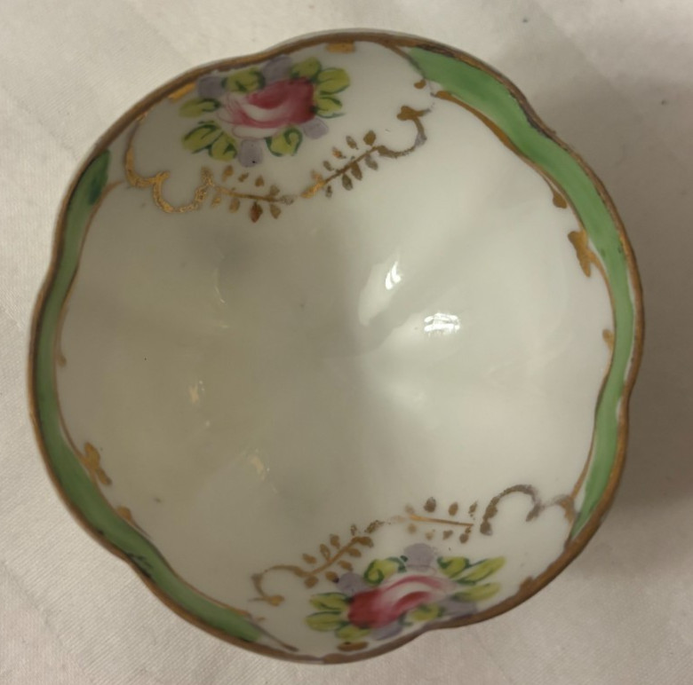 Antique Hand Painted Nippon Footed Nut Bowl Pink Rose Gold Trim Japan