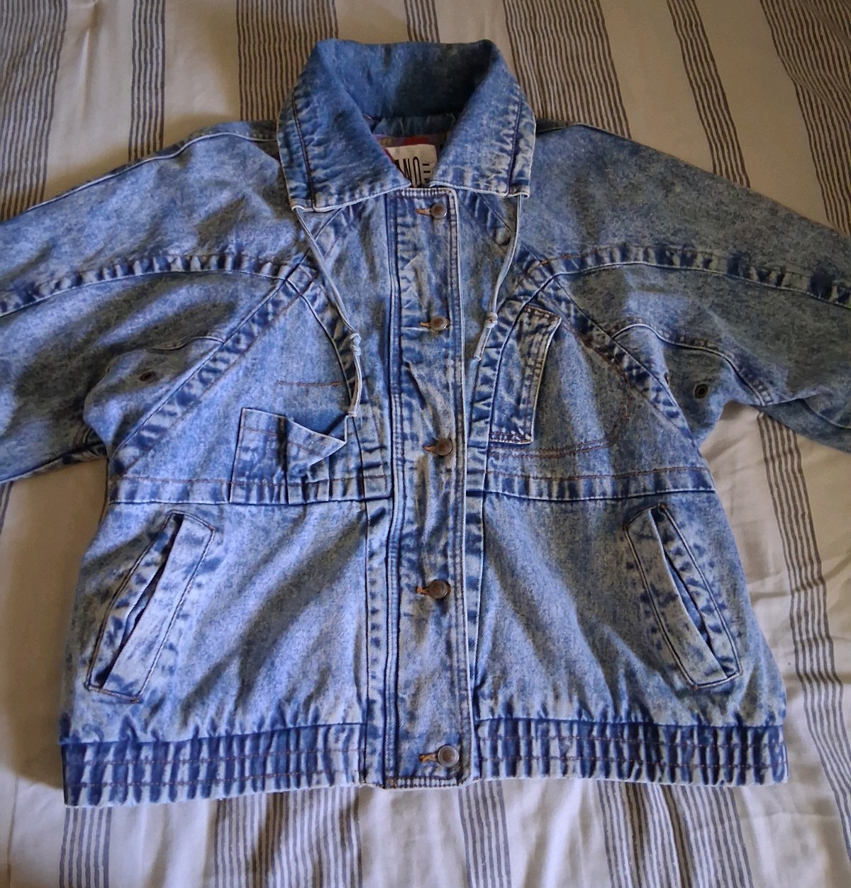 VTG RARE Gitano Jacket  Large Blue Acid Wash Denim Bomber Southwestern Tribal