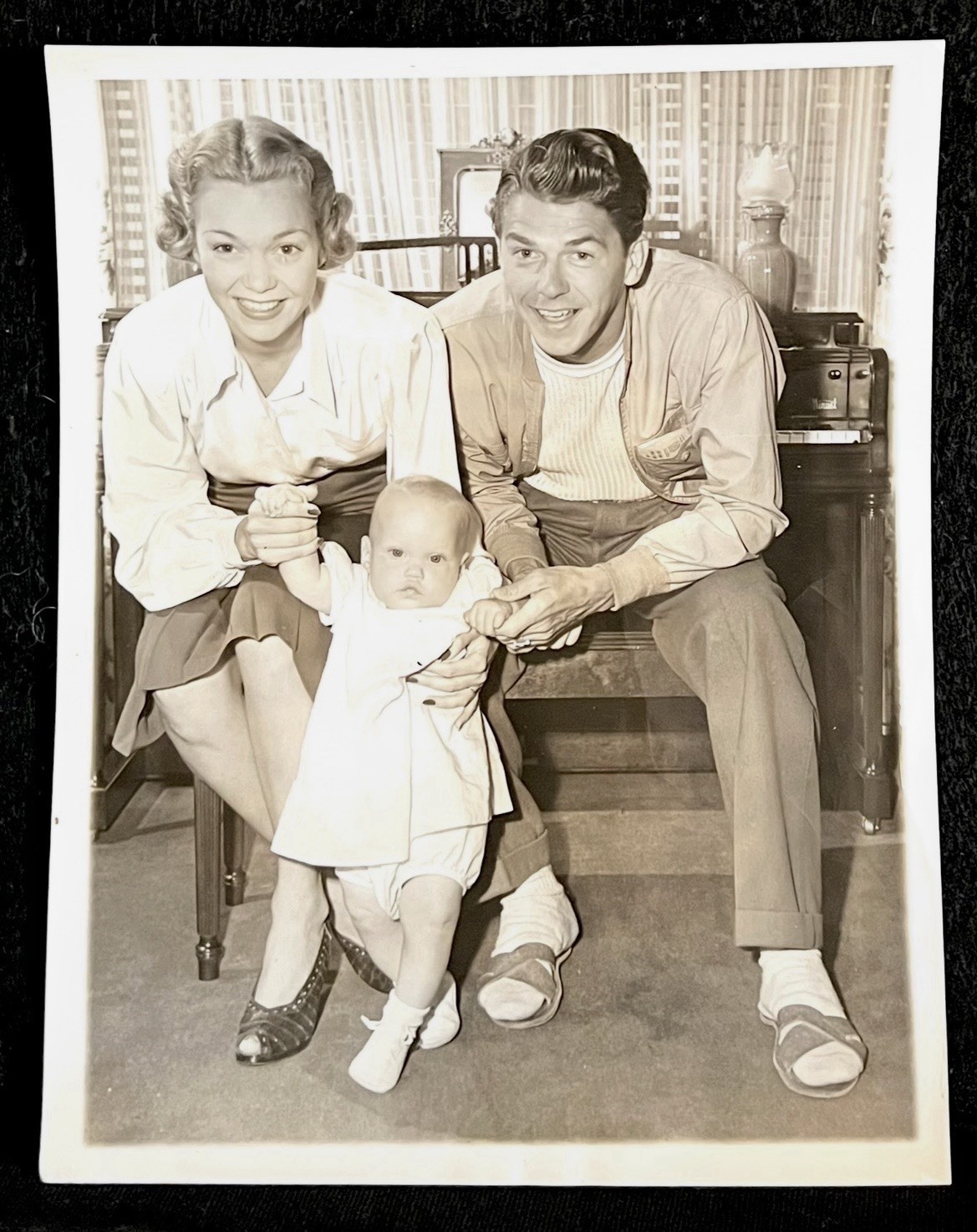 Original Type 1 Photo Ronald Reagan/Jane Wyman Associated Press 9/13/1941 Original Type 1 Photo Ronald Reagan/Jane Wyman Associated Press 9/13/1941