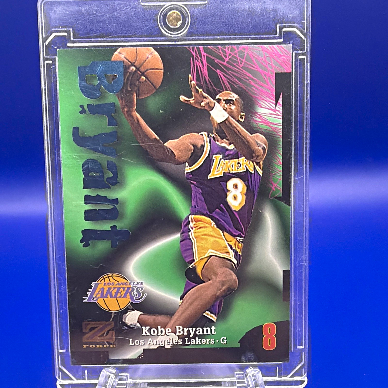 SkyBox 1997-98 Z-Force Kobe Bryant Los Angeles Lakers Base Set #88