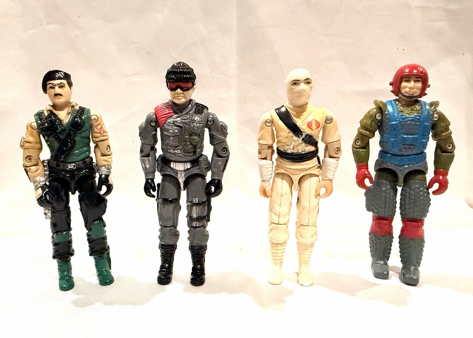 Vintage GI Joe ARAH Storm Shadow Low-Light Fast Draw Dial-Tone Action Figure Lot Vintage GI Joe ARAH Storm Shadow Low-Light Fast Draw Dial-Tone Action Figure Lot