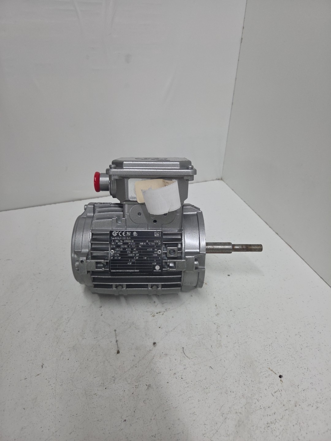 Nord SK63L/4 CUS IL/H Gear Motor **REFURBISHED**