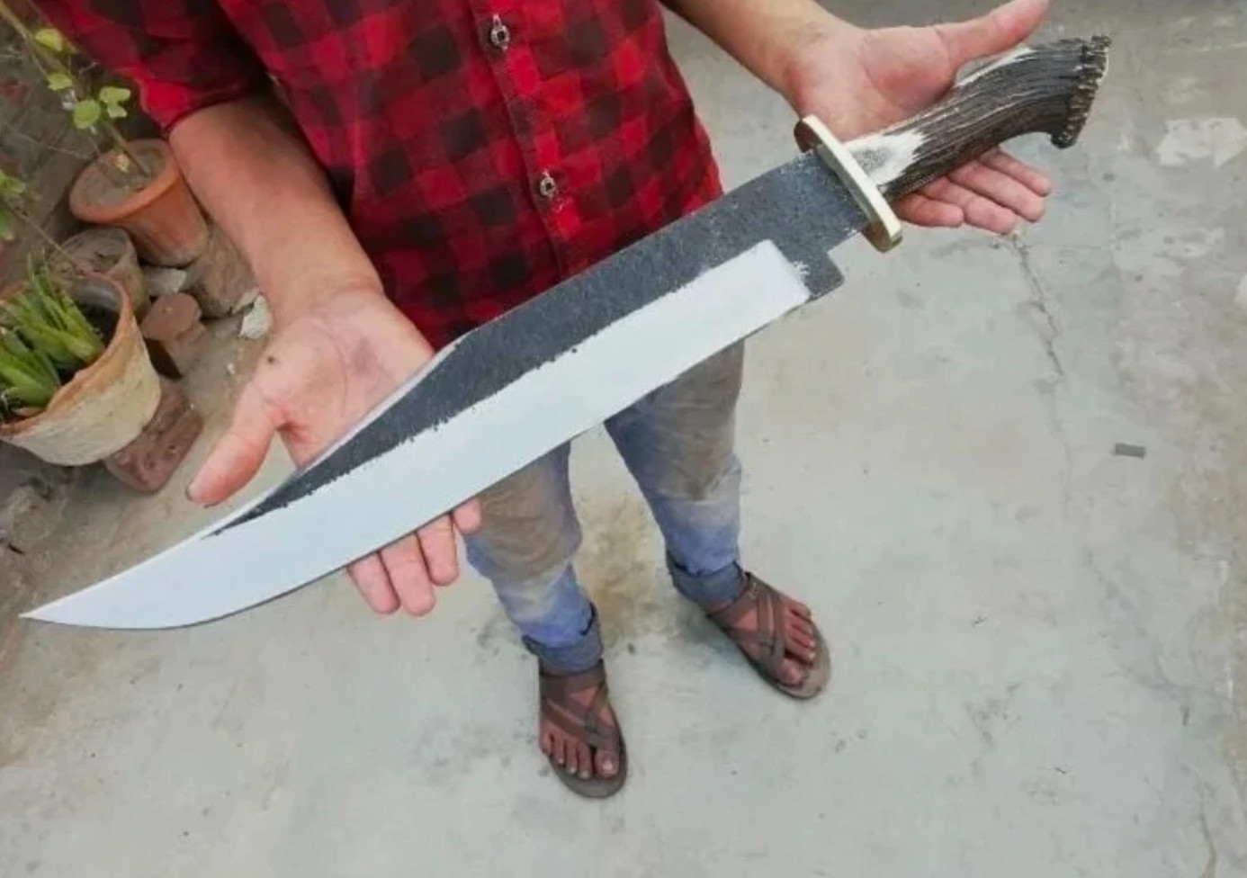 HANDMADE D2 TOOL STEEL HUNTING STAG ANTLER CROWN BOWIE KNIFE Ship 24/H from USA.