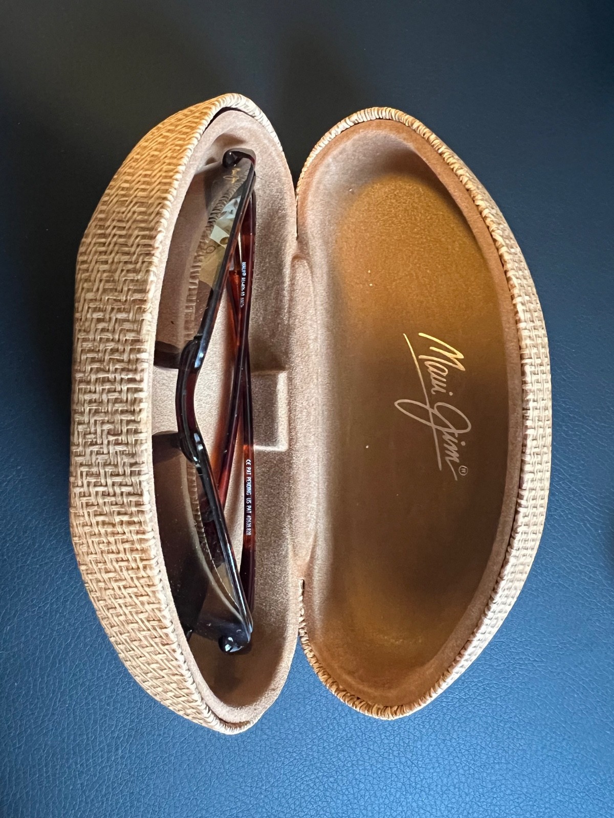 Maui Jim H405-10 Unisex Sunglasses mj sport with case used