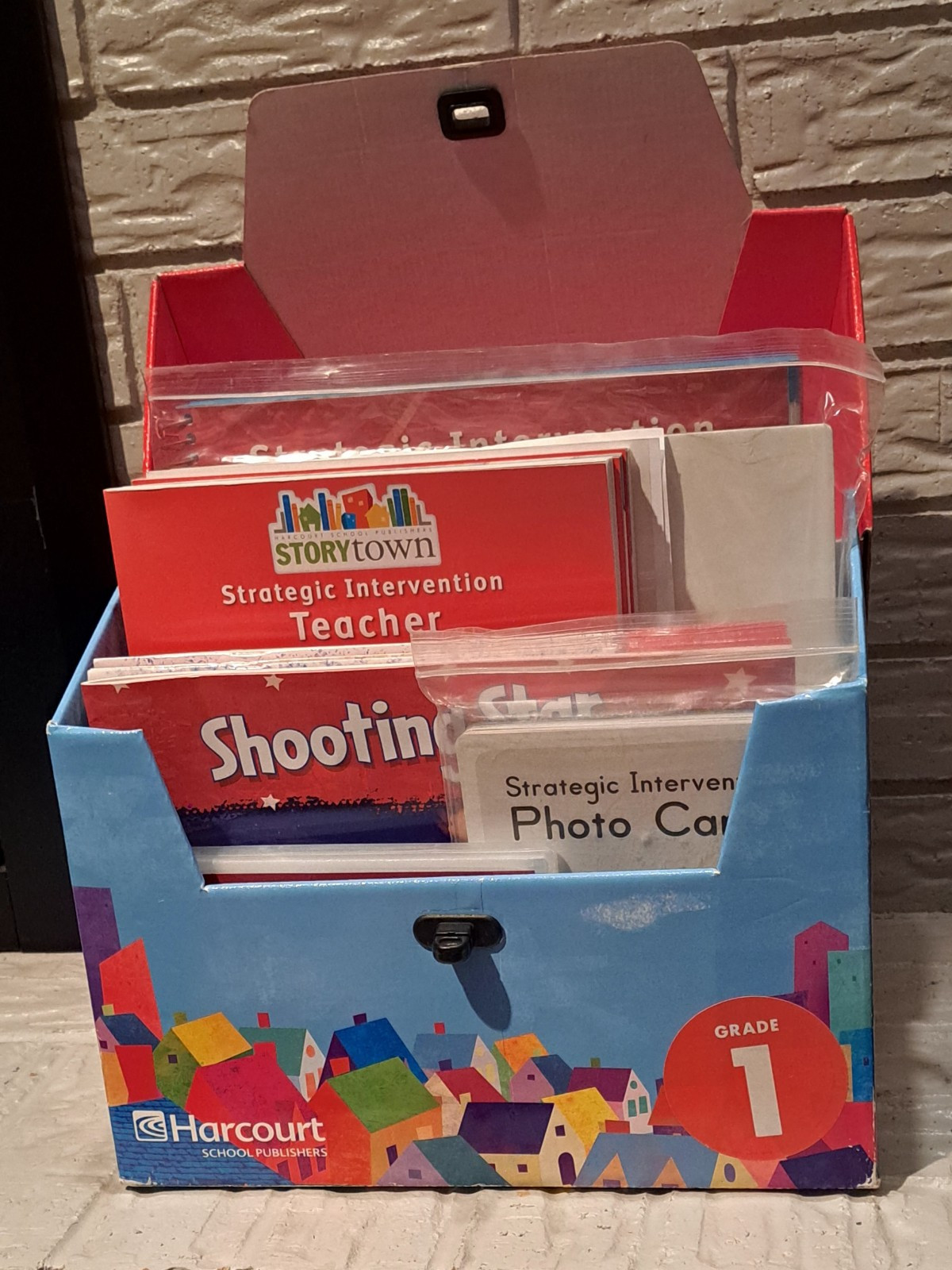 Harcourt School Publishers Storytown Strategic Intervention Resource Kit Grade 1