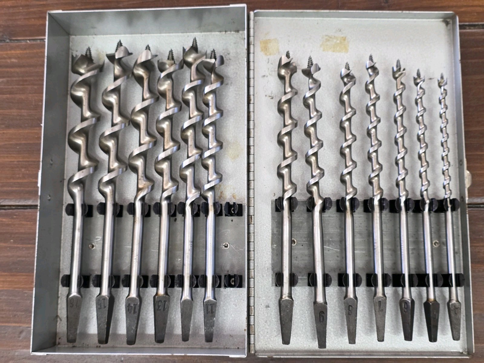Vintage Irwin D-13 Auger Bit Set - Complete 13-Piece Shop Set (#4 to #16)... Vintage Irwin D-13 Auger Bit Set - Complete 13-Piece Shop Set (#4 to #16)...