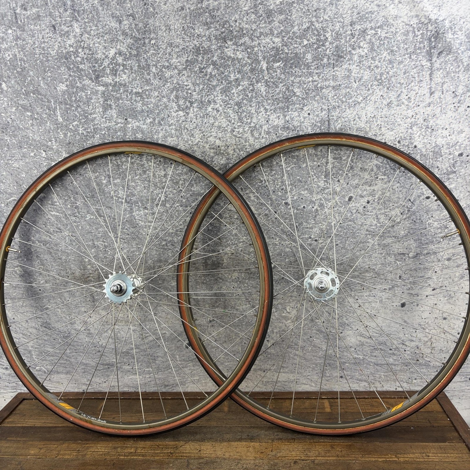Vintage Campagnolo Record Pista Hubs Wheelset Track TUBULAR 700c Wheels 120 Nut
