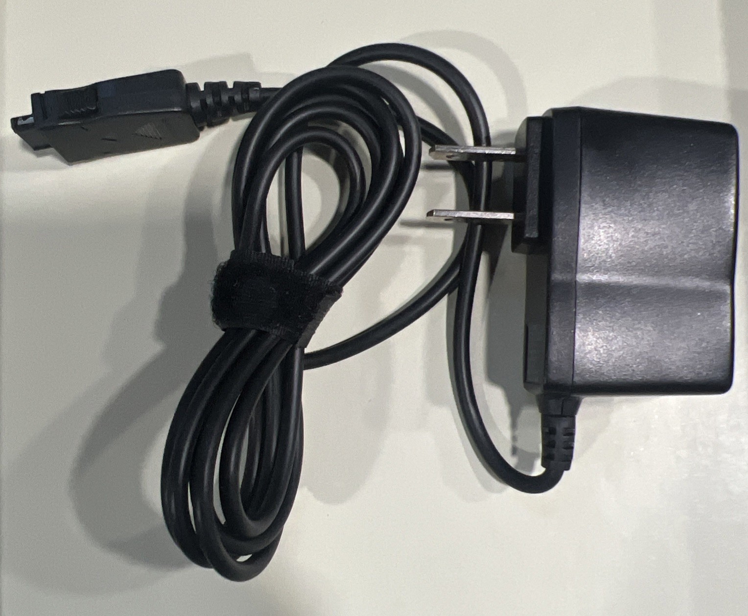 Cellet TCSAN4900 AC Adapter Cellphone Charger for SANYO 2300 3200 4900 6600 6650